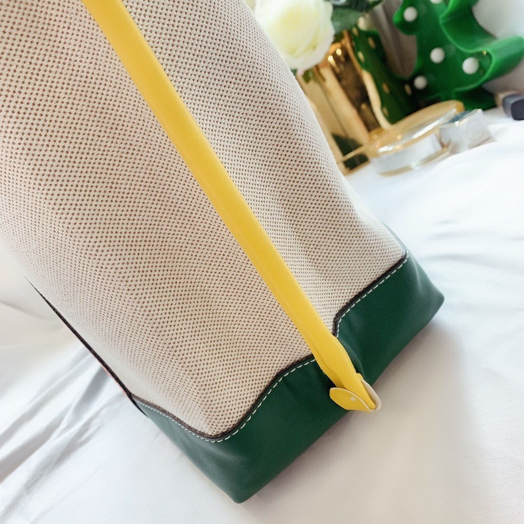 ของแท้ 💯% TORY BURCH CANVAS TOTE BAG กระเป๋าทรง SHOPPING ใบขนาดใหญ่ ผ้าแคนวาสคาดหนังแท้ อะไหล่ทอง สกรีนโลโก้แบรนด์ด้านหน้า