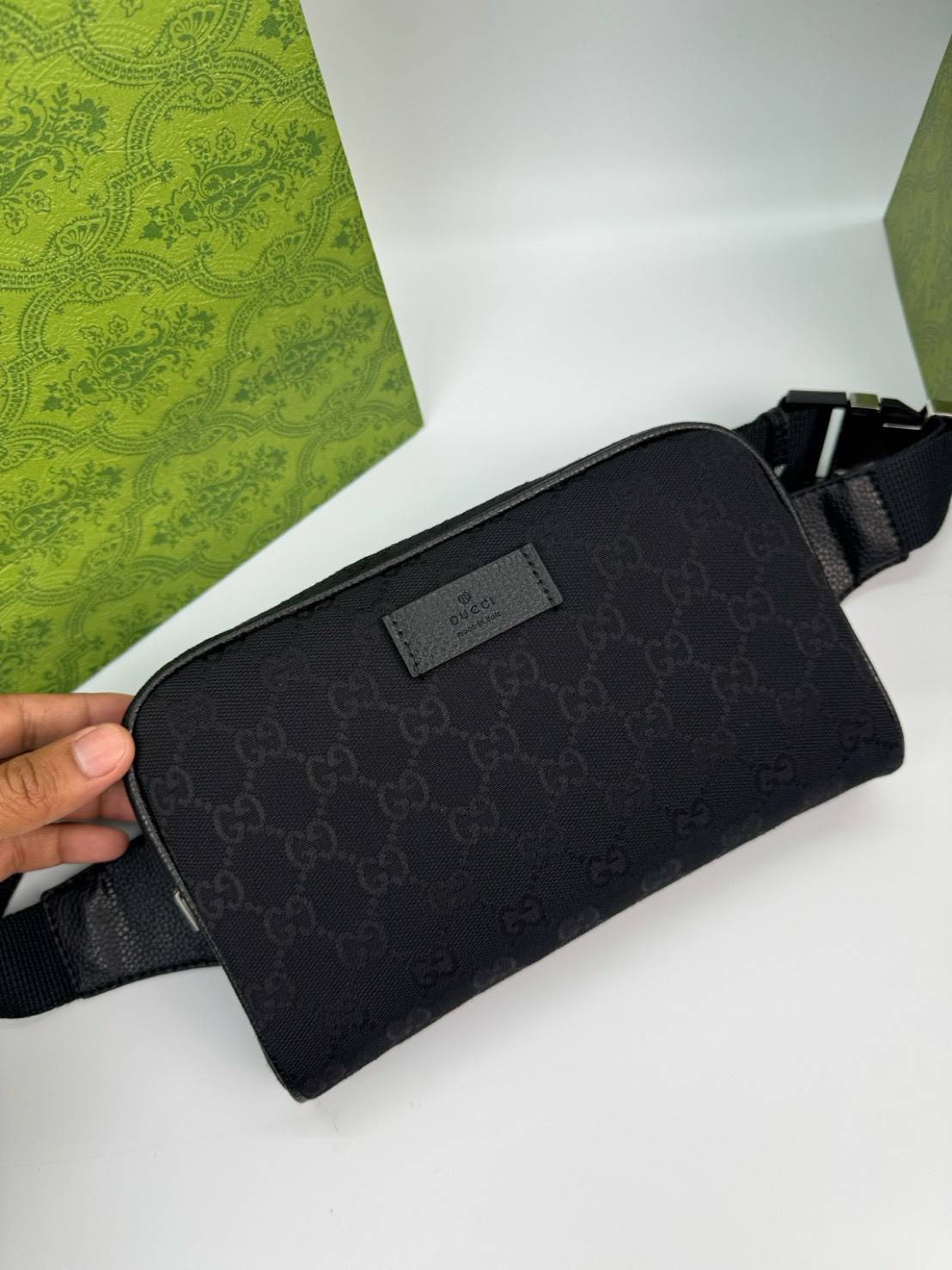 ORI หนังแท้ | GUCCI GG Canvas Belt Bag Black กระเป๋าคาดอก คาดเอว ดีไซน์วินเทจ โทนสีดำสุดคลาสสิก