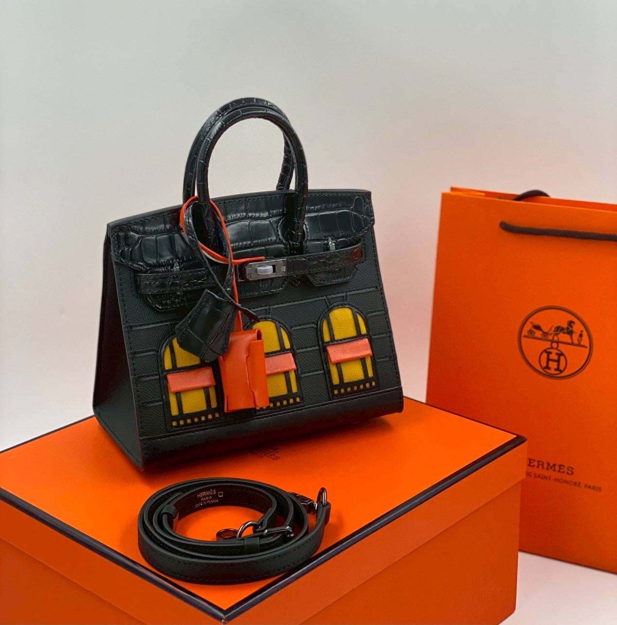 ORI หนังแท้ | Hermes Birkin Bag Faubourg 20cm รุ่นลิมิเต็ด กระเป๋าสะพายที่สุดแห่งหรูหราลัคชู นิยามของความสง่างามเหนือกาลเวลา แบรนด์เนมในฝัน งดงามดั่งเจ้าหญิง แบรนด์ที่บ่งบอกถึงฐานะและรสนิยมของคุณ