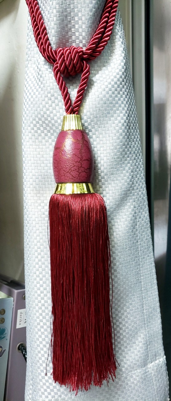 สายรัดม่าน สายรวบม่าน รุ่นโพนี่(Pony) สีแดง-ทอง (ราคาต่อ1ชิ้น)