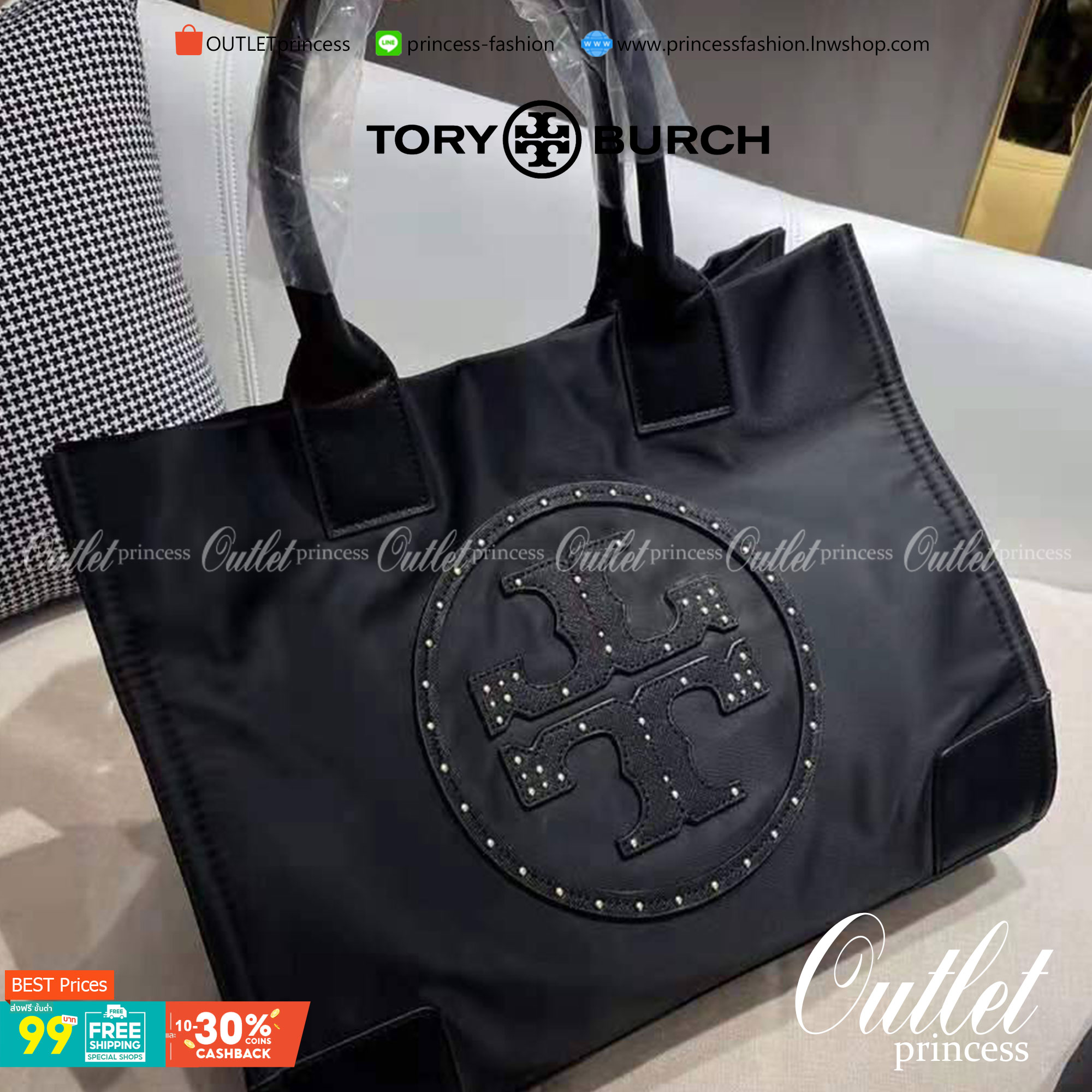 TORY BURCH ELLA TOTE BAG **BUY1GET1 สวยคุ้มในราคาสบายกระเป๋า‼️ กระเป๋าทรง SHOPPING วัสดุ NYLON ทั้งใบตัดด้วยหนัง SAFFIANO ดำ ตกแต่งด้วยหมุดรอบโลโก้แบรนด์ ด้านในบุผ้าปั้มแบรนด์ เปิดปิดด้วยกระดุมแม่เหล็ก ช่องกว้างหลักหนึ่งช่องและช่องซิปอีกช่อง พร้อมช่องใส่ข
