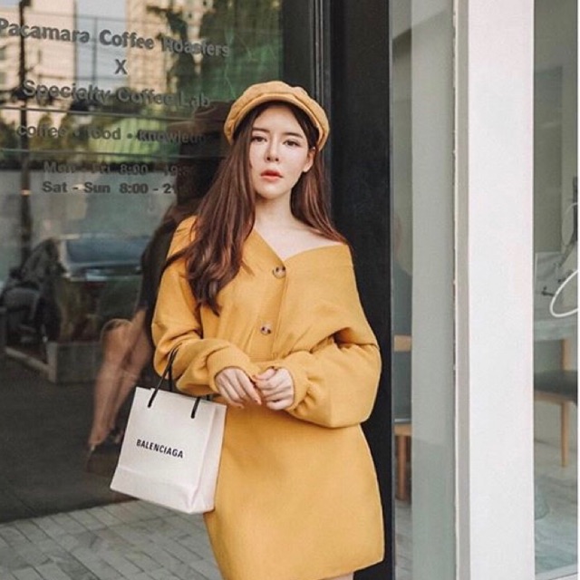 หนังแท้ BALENCIAGA XXS TOTE / Balenciaga shopping tote xxs พกกระเป๋าช้อปปิ้ง ไปทุกที่ในฤดูกาลนี้ ดีไซน์ที่ใช้ได้ทุกวันตั้งแต่หนังแบบมีเท็กซ์เจอร์ ภาพสินค้าถ่ายจากงานขายจริง ใช้งานต่างประเทศได้