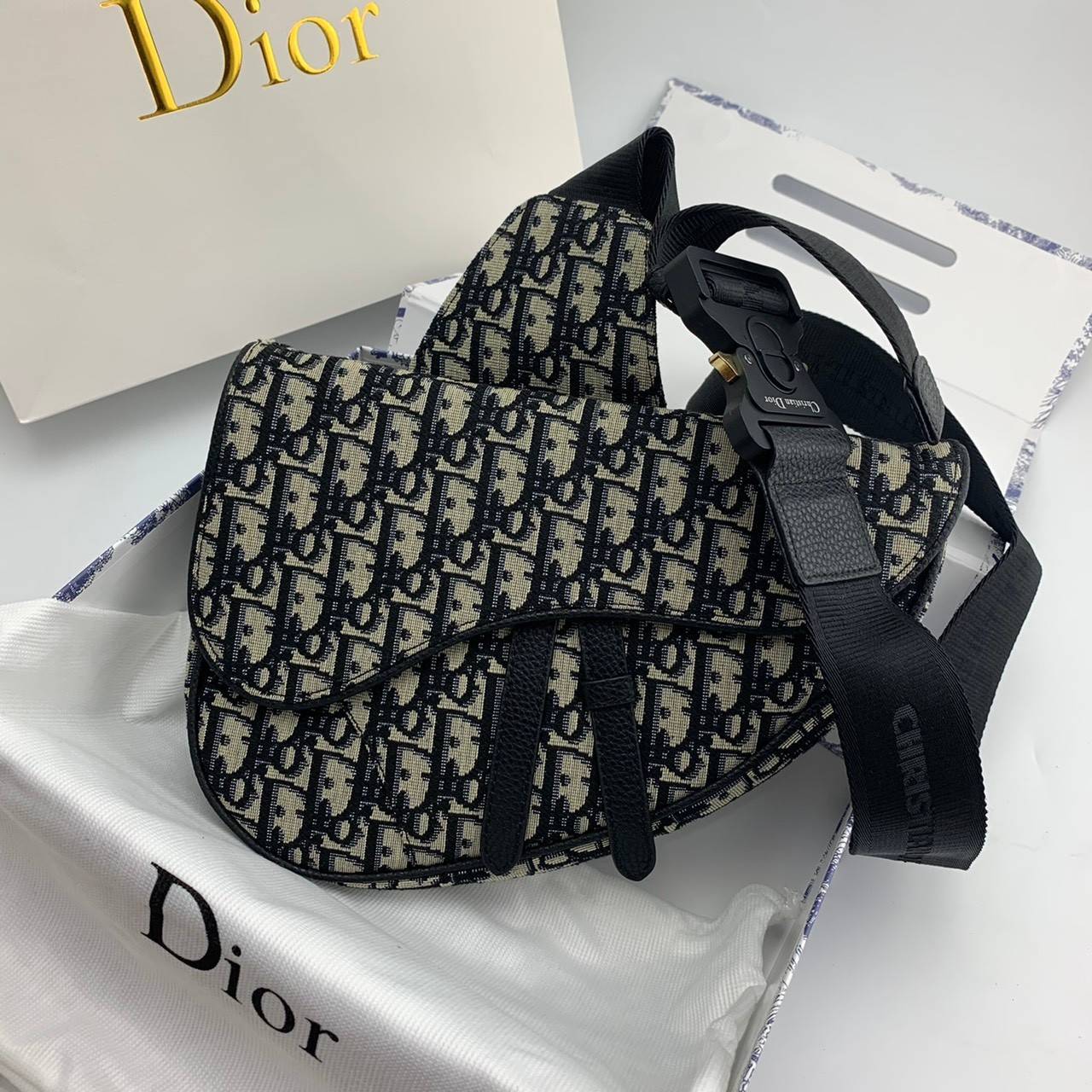 CHRISTIAN DIOR SADDLE BAG Beige and Black Dior Oblique Jacquard