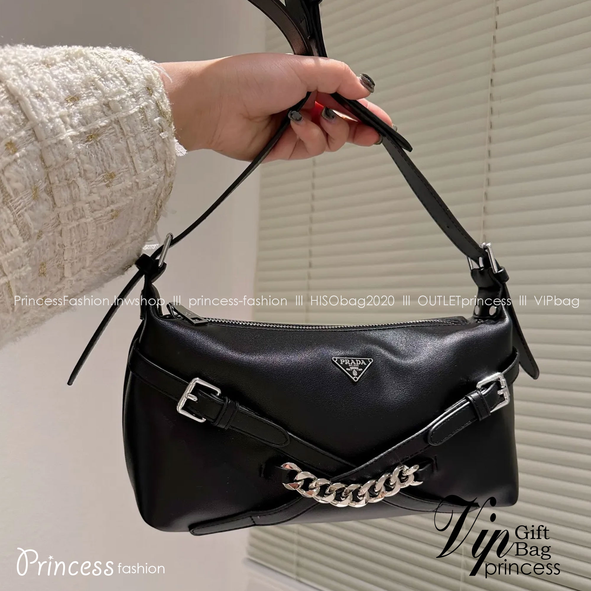 PRADA SHOULDER LEATHER BAG พร้อมส่งที่ไทย เข้าใหม่ สวยหนักมากก จำนวนจำกัดค่ะ! ดีไซด์สวยเก๋ ลุควินเทจ สามารถใช้ไปทำงานพกไปปาร์ตี้สุดเริ่ดไปเลยค่ะ