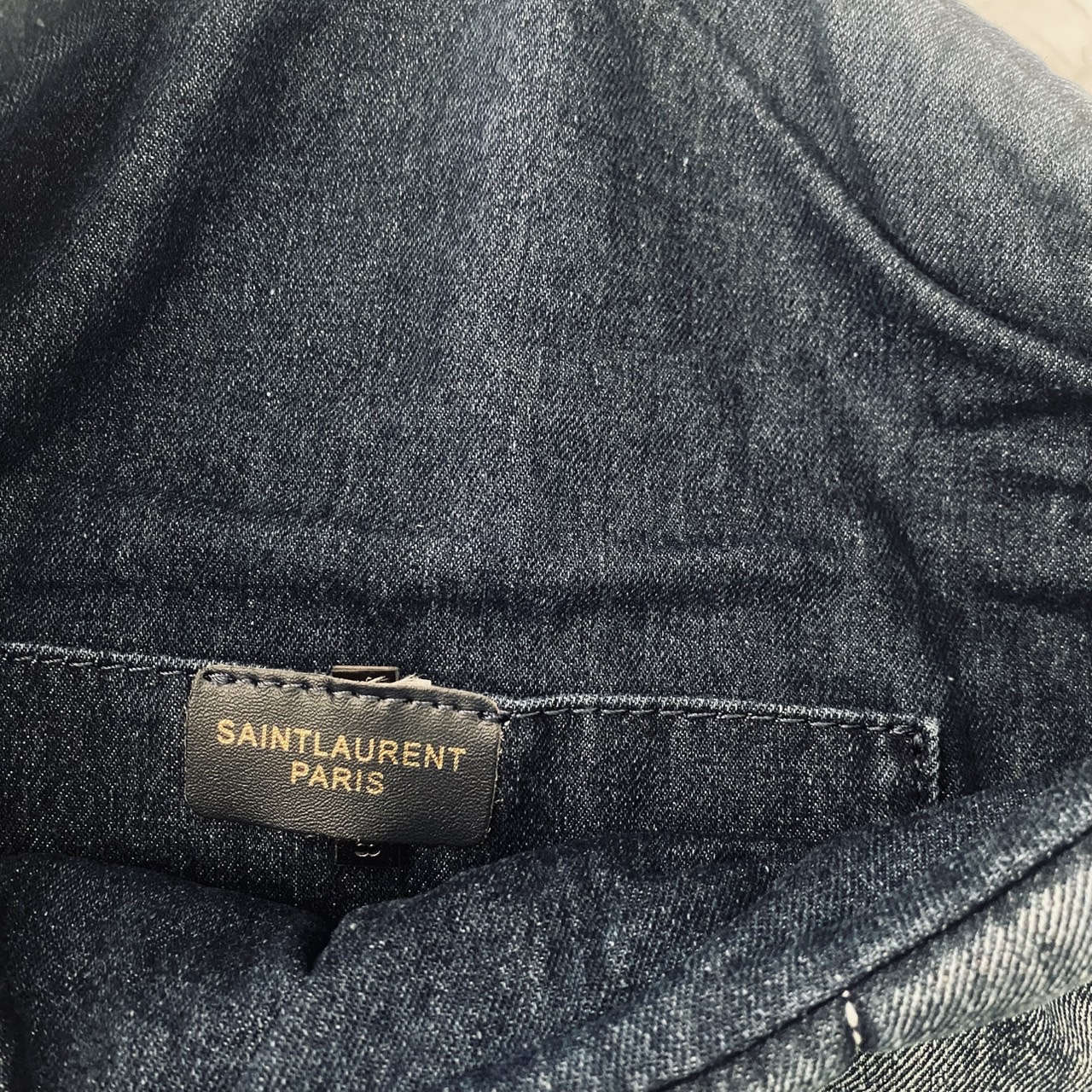 YSL Puffer denim shoulder bag กระเป๋าสะพายเดนิมฟอก สวยเท่ห์คลาสสิกลายเชฟล่อนเป็นเอกลักษณ์ รุ่นเดนิมยอดนิยม ทรงสวย ใช้ได้บ่อยไม่มีเบื่อ ดีไซน์เรียบหรู