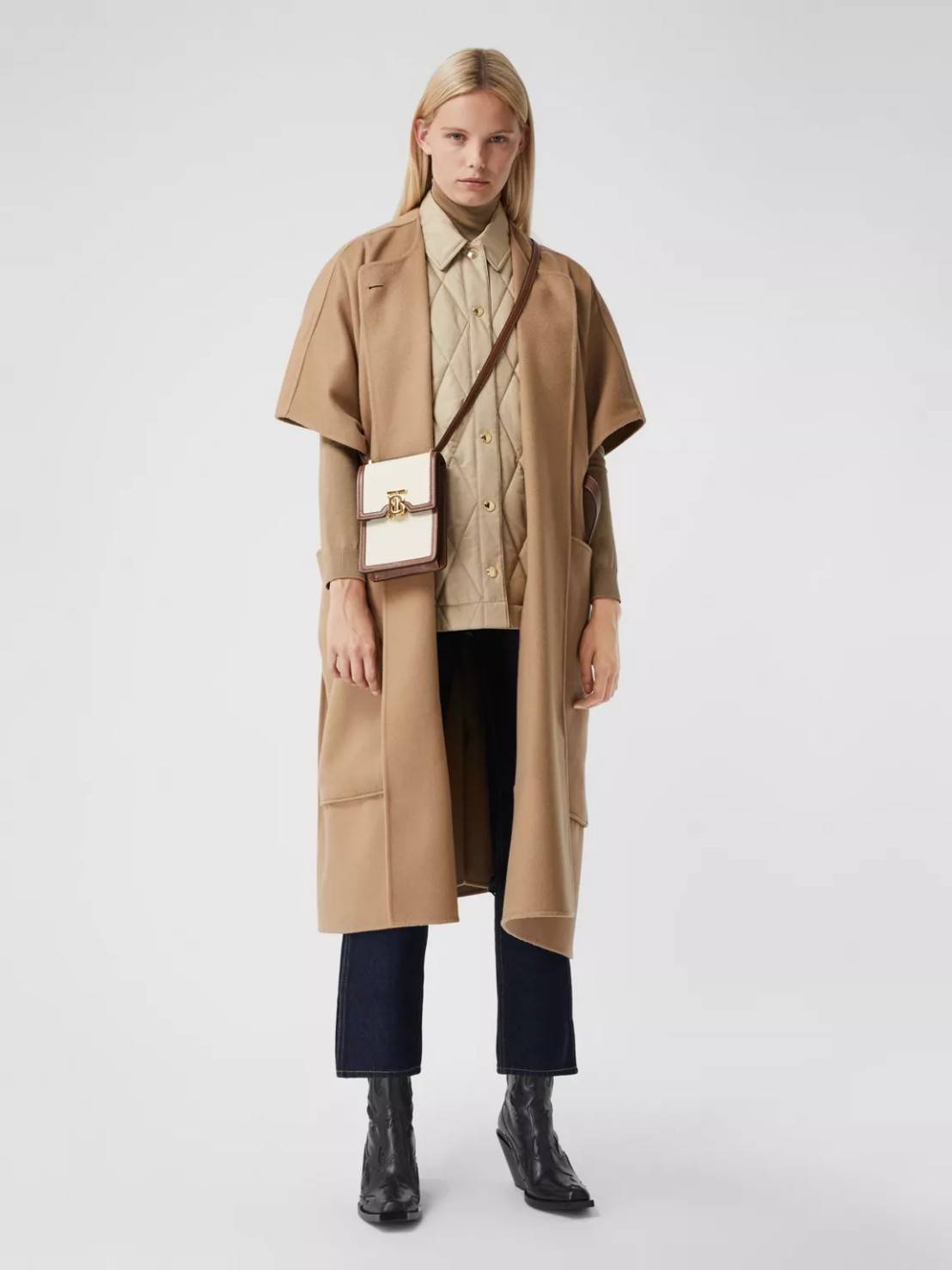 BURBERRY FRAGRANCES CROSSBODY BAG VIP GIFT WITH PURCHASE (GWP) กระเป๋าสะพายพรีเมี่ยมกิ๊ฟ Limited Edition จากน้ำหอม BURBERRY