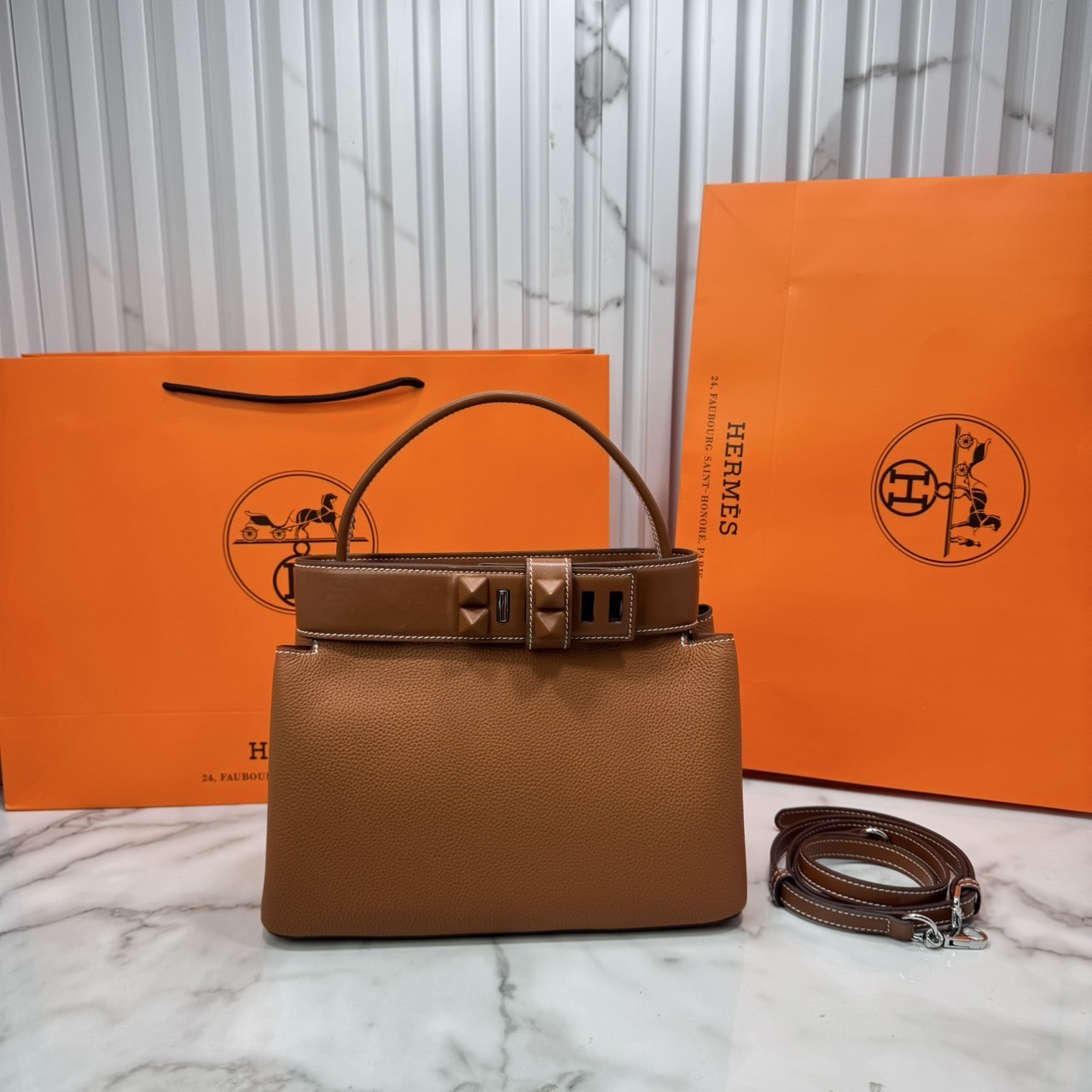 ORI หนังแท้ | Hermes Medor Bag กระเป๋าสะพายดีไซน์ใหม่ แบรนด์หรูระดับไฮคลาส หรูหรา ลัคชู
