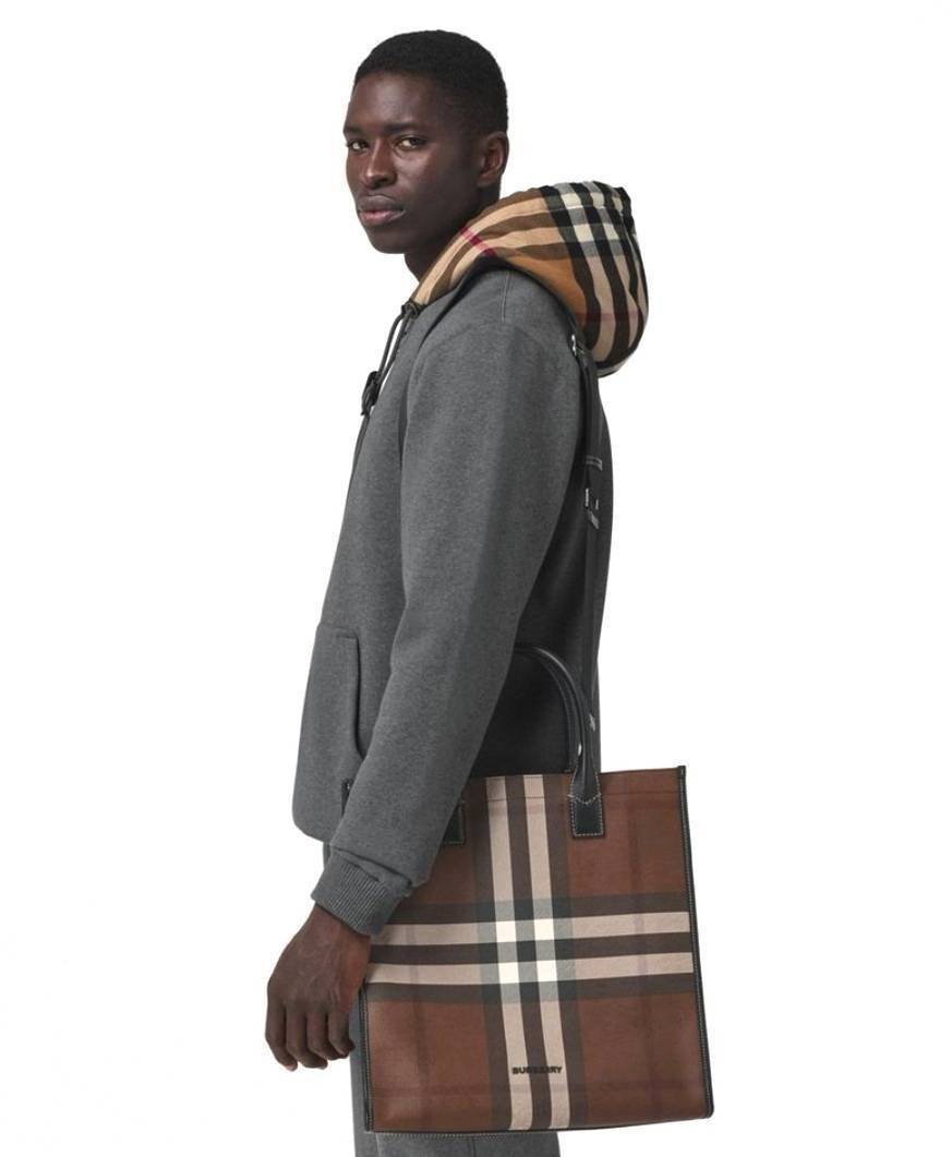 BURBERRY BORSA TOTE BAG / BURBERRY VINTAGE CHECK CANVAS TOTE BAG / BURBERRY FRAGRANCES MONOGRAM TOTE BAG กระเป๋าทรงโท้ทใบใหญ่