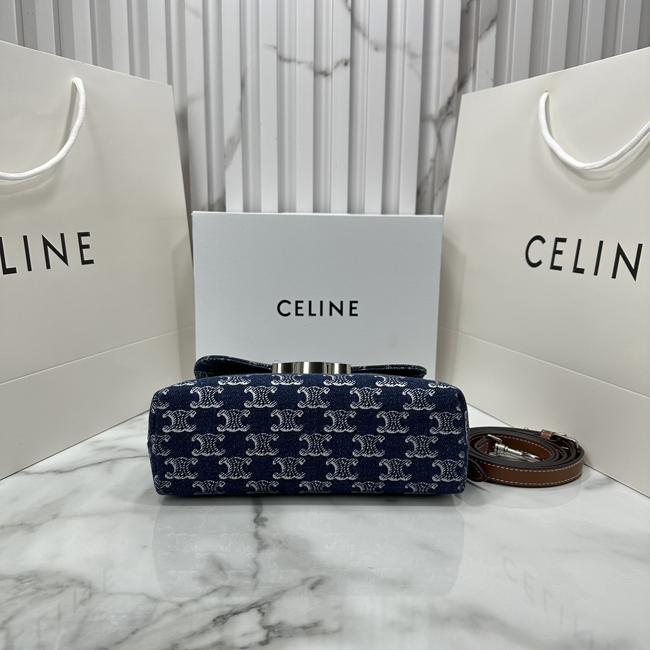 CELINE HANDBAG CLAUDE in DENIM WITH TRIOMPHE ALL-OVER กระเป๋าถือพร้อมสายสะพายงานเดนิม เกรดออริ 1:1 ใช้งานต่างประเทศได้