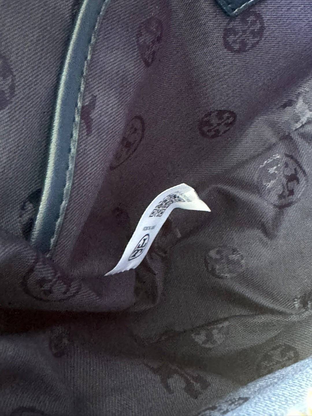 Tory Burch Nylon Web Mini Hobo Bag กระเป๋าสะพายดีไซน์เรียบง่าย น้ำหนักเบา เกรดออริ สลับแท้ 1:1 ใช้งานต่างประเทศได้