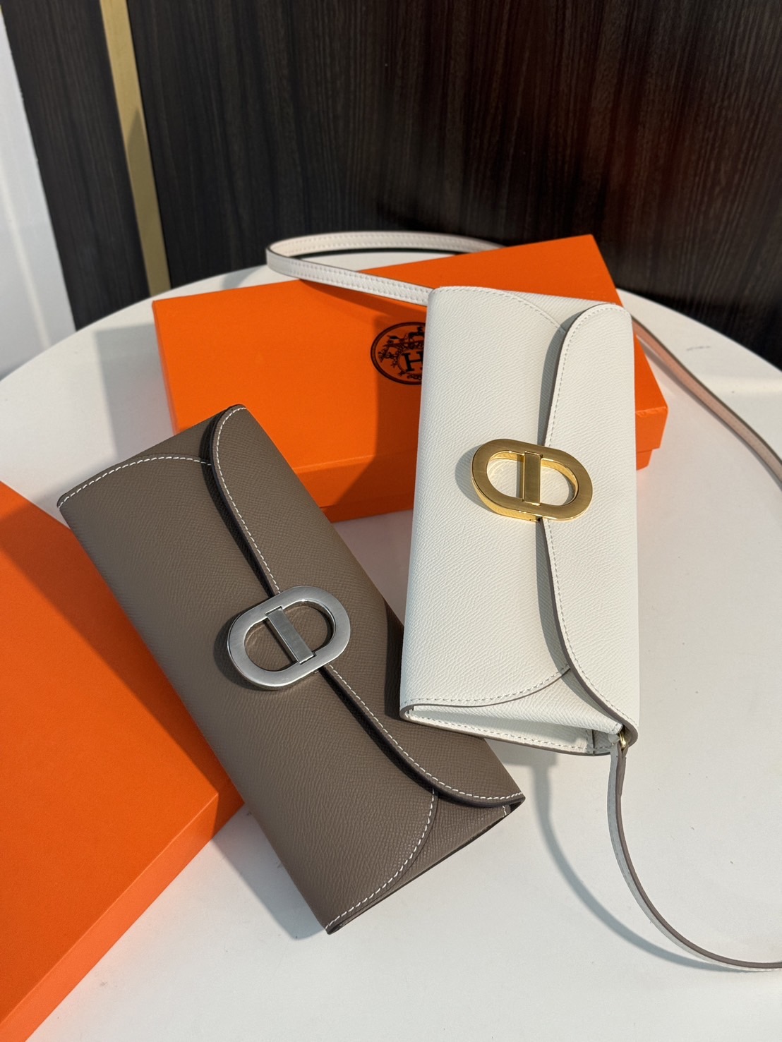HERMES Chaine d'Ancre To Go wallet กระเป๋าถือสะพายแบรนด์หรู ดีไซส์กระเป๋าสตางค์ใบยาว Long wallet in Epsom Saddle-stitch เกรดออริ สลับแท้ 1:1 ใช้งานต่างประเทศได้ ภาพถ่ายจากงานขายจริง