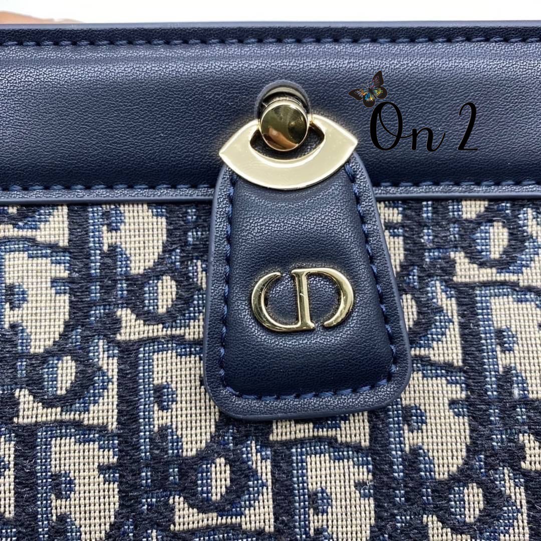 DIOR KEY BAG Blue Oblique Jacquard 22cm เกรดออริ พร้อมส่งที่ไทย