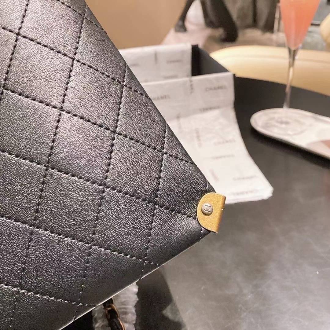 Chanel vip bag / Chanel tote bag 14" ภาพถ่ายจากงานขายจริง พร้อมส่ง