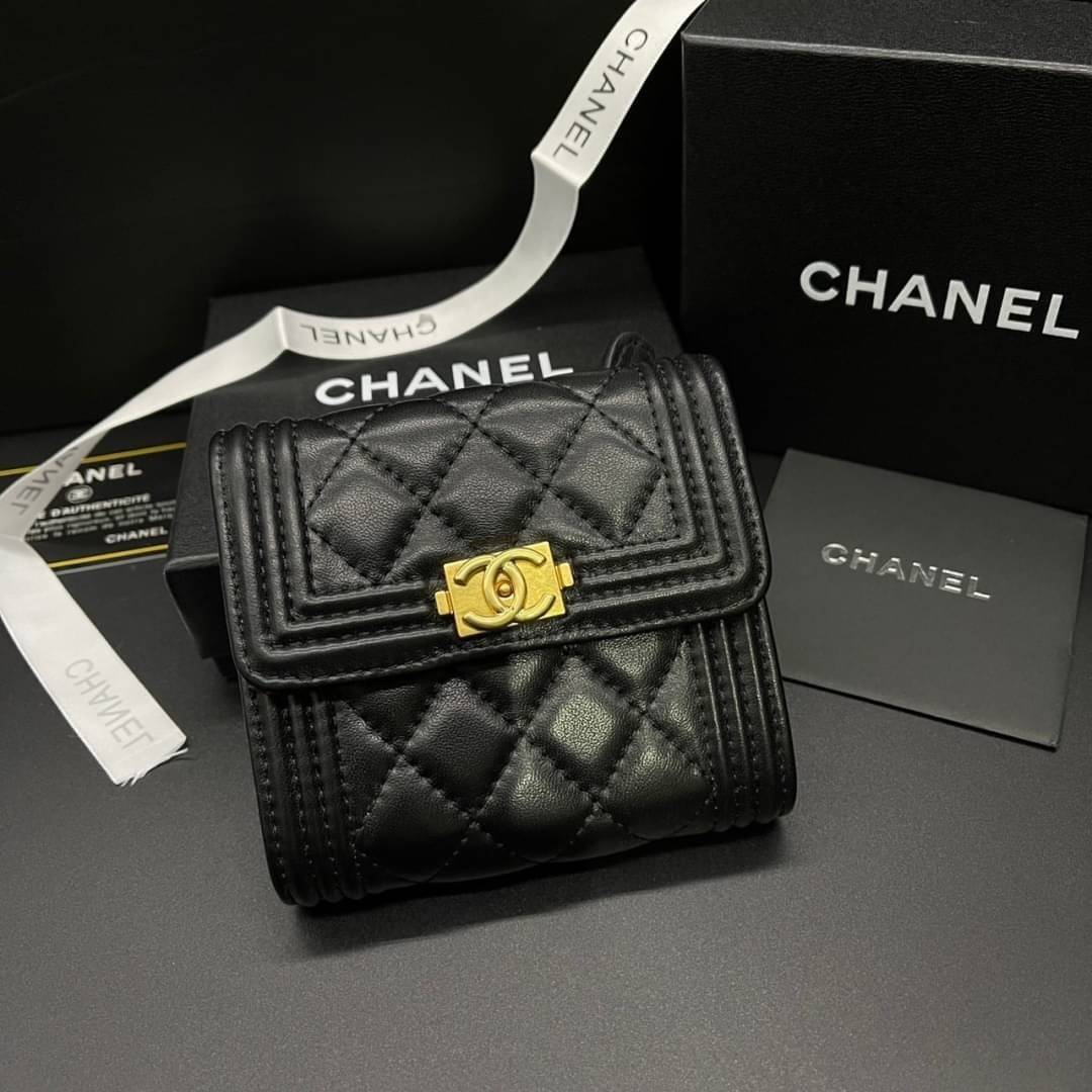 Chanel Wallet Trifold Caviar / Chanel Card Holder Zippy กระเป๋าสตางค์ชาแนลใบสั้น 3 พับ กระเป๋าใส่ธนบัตร บัตร ใส่เหรียญ ภายในตามรูป เกรดออริจินอล ภาพถ่ายจากงานขายจริง ใช้งานต่างประเทศได้