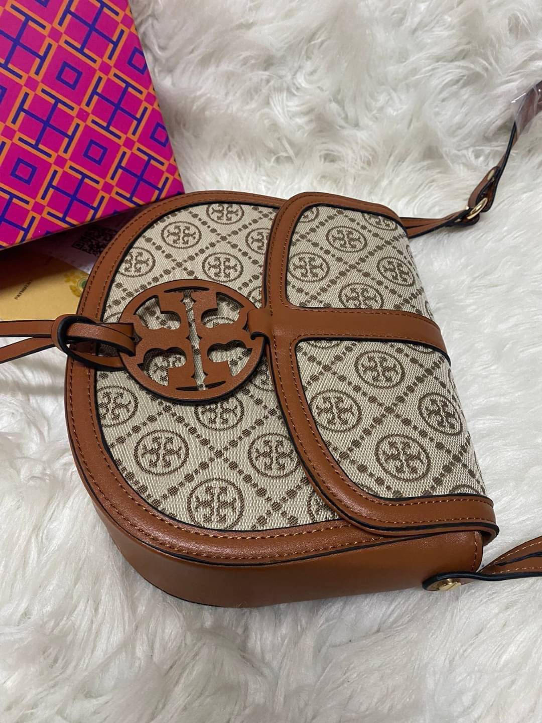 TORY BURCH MILLER CANVAS QUADRANT SADDLE BAG