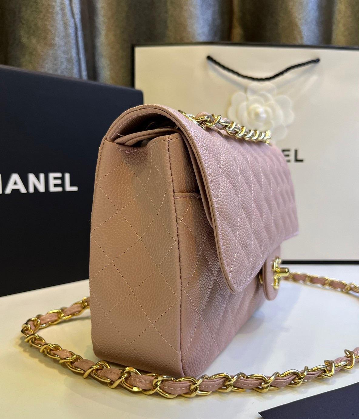 พร้อมส่งโทนพาสเทล CHANEL Classic in Pastel 25cm กระเป๋าสะพายรุ่นยอดนิยมเรียบหรู เกรดออริ 1:1 ใช้งานต่างประเทศได้ ภาพถ่ายจากงานขายจริง