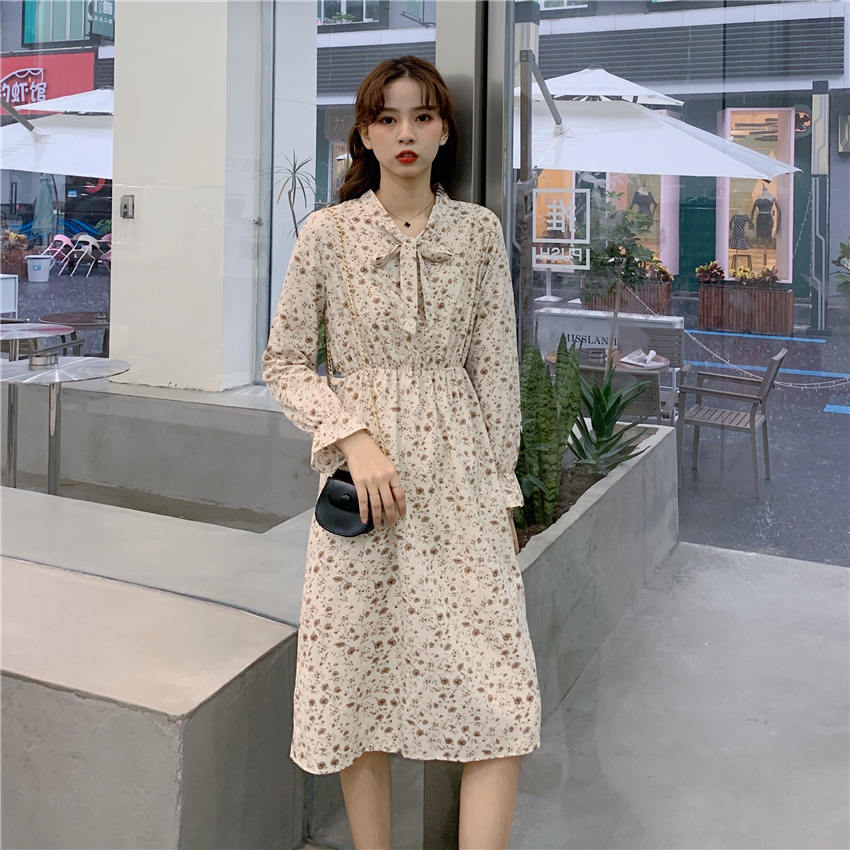 พร้อมส่ง 🍂 Holly dressเดรสลายดอก (IN31745)