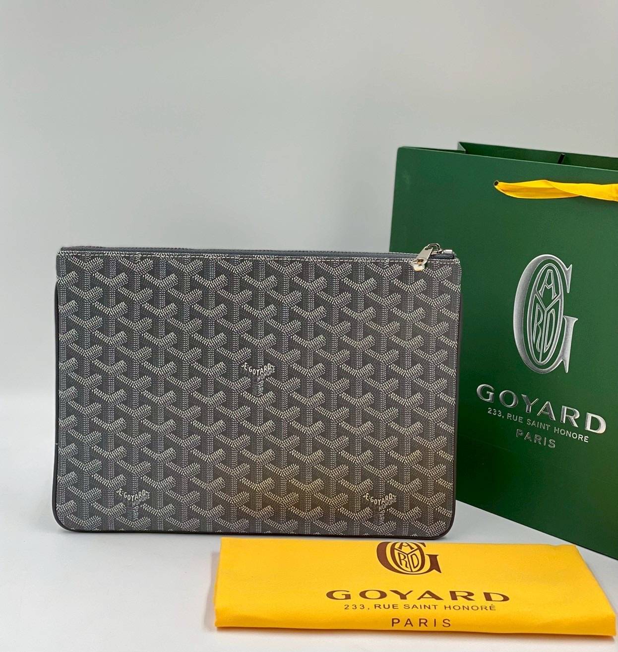 ORI หนังแท้ | GOYARD Senat MM Pouch / GOYARD Clutch Bag กระเป๋าทรงพอชคลัช ใช้เป็นกระเป๋าจัดระเบียบสำนักงานได้ เหมาะสำหรับใส่เอกสารขนาด A4, จัดระเบียบสิ่งของในกระเป๋า หรือใช้เป็นกระเป๋าคลัตช์สำหรับใช้ในชีวิตประจำวัน