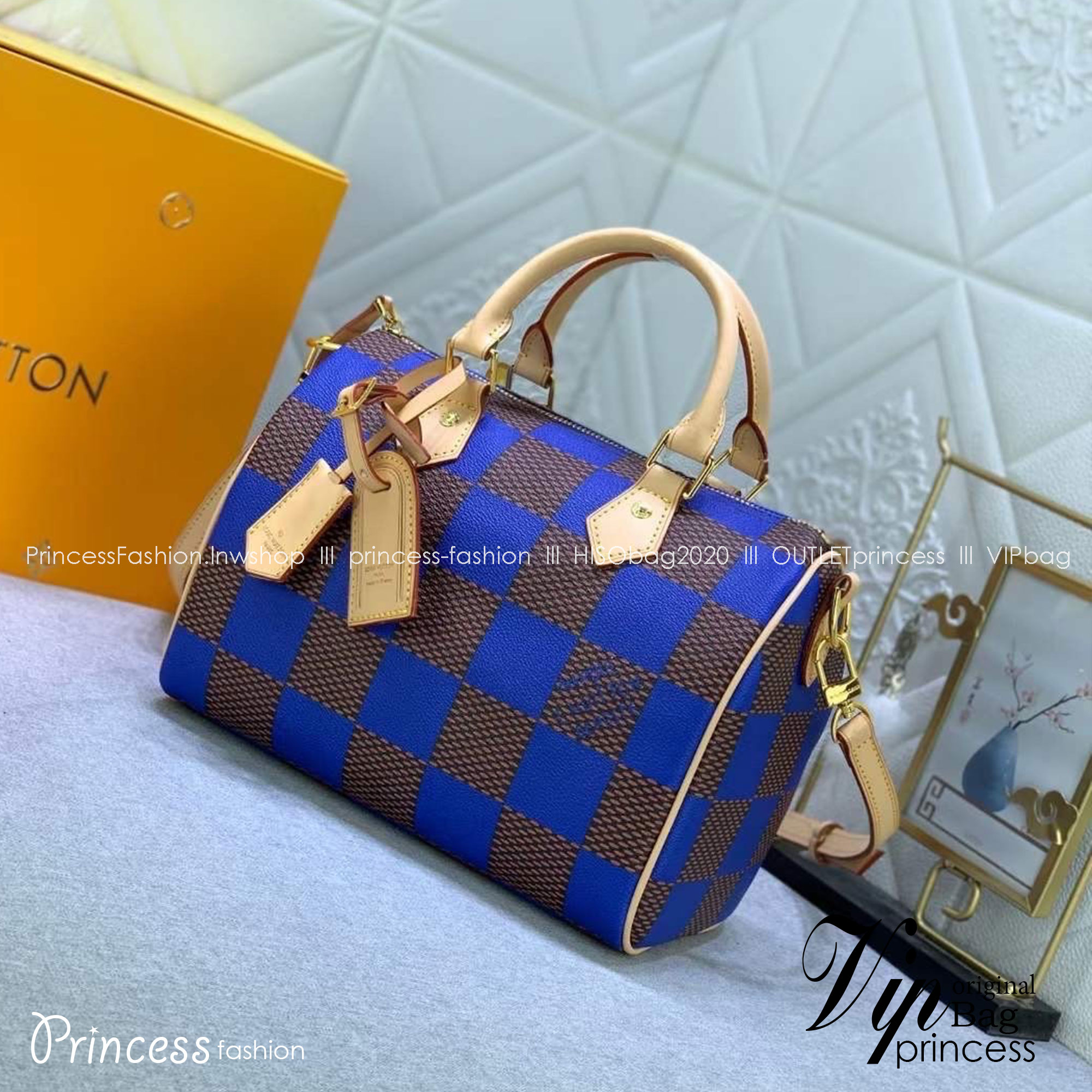 LV Speedy 25 Bandoulière Damier Pop กระเป๋าสะพายสปีดี้สีใหม่ Bleu ราพุ่งไปแล้ว หลังจากตะลิชถือ รีบจับจองนะคะ ล็อทหน้าราคาอับแน่นอนเลยค่า