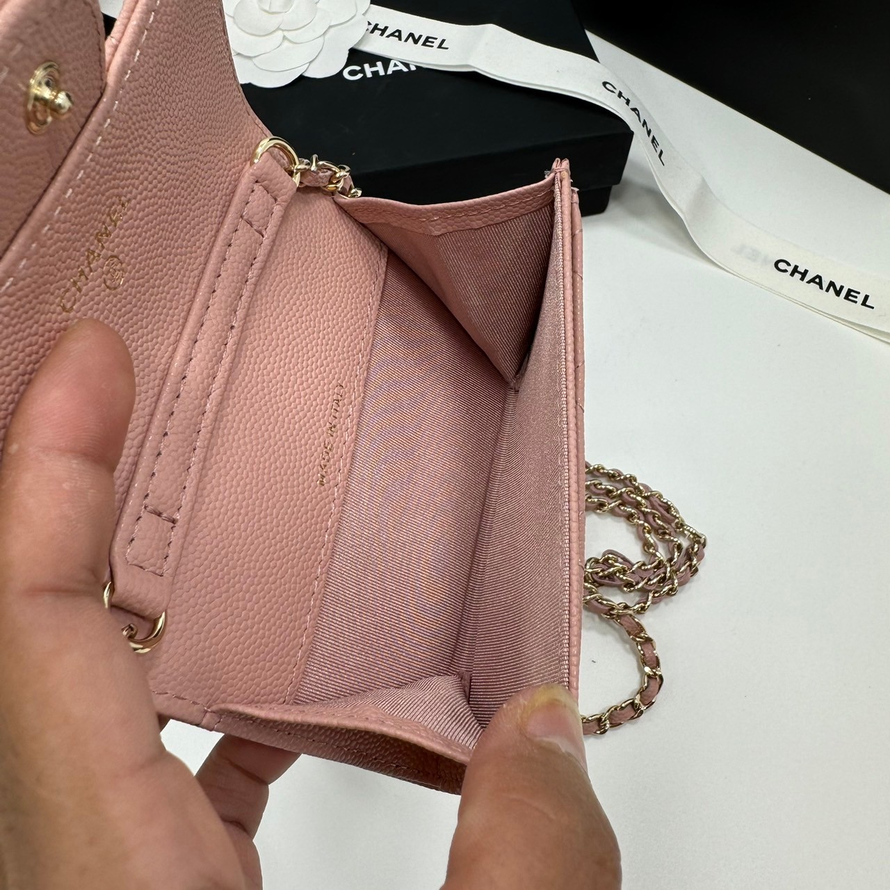 CHANEL mini wallet on chain crossbody กระเป๋าสตางค์พร้อมสายสะพายไซส์มินิ เกรดออริ 1:1 ใช้งานต่างประเทศได้ ภาพถ่ายจากงานขายจริง