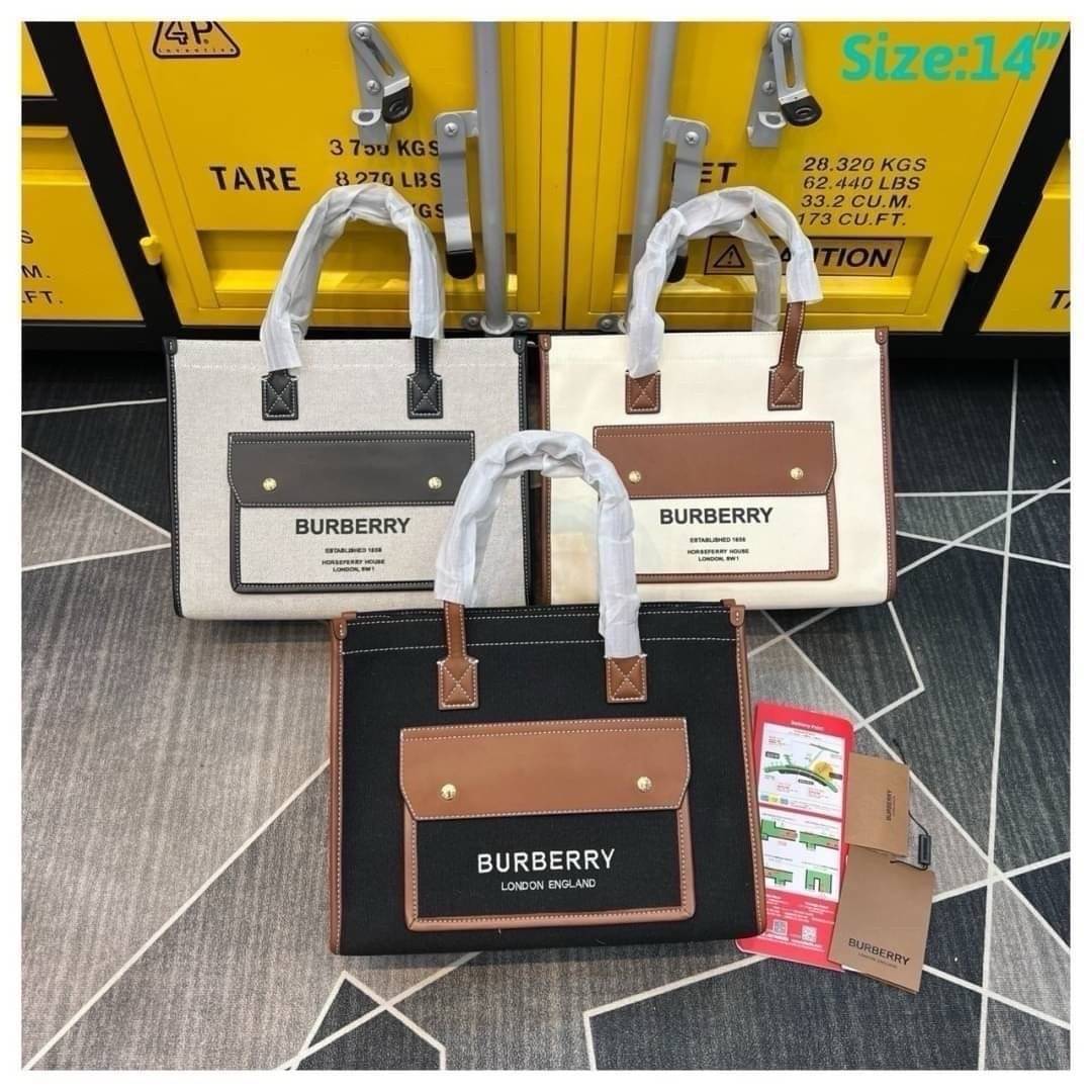 Burberry Freya Canvas Tote Bag Medium กระเป๋าสะพายทรงโท้ทใบกลาง ดีไซน์ทรงเหลี่ยมสวยอยู่ทรง