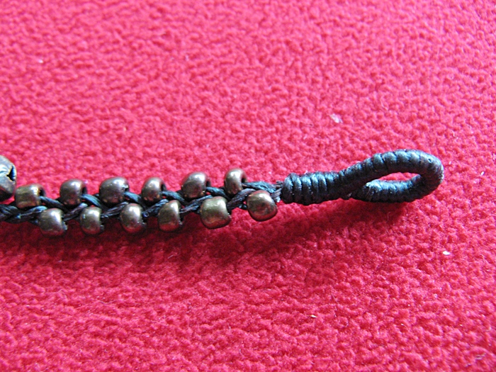 สร้อยข้อมือเชียกเทียนหอยเบี้ยค่ะ