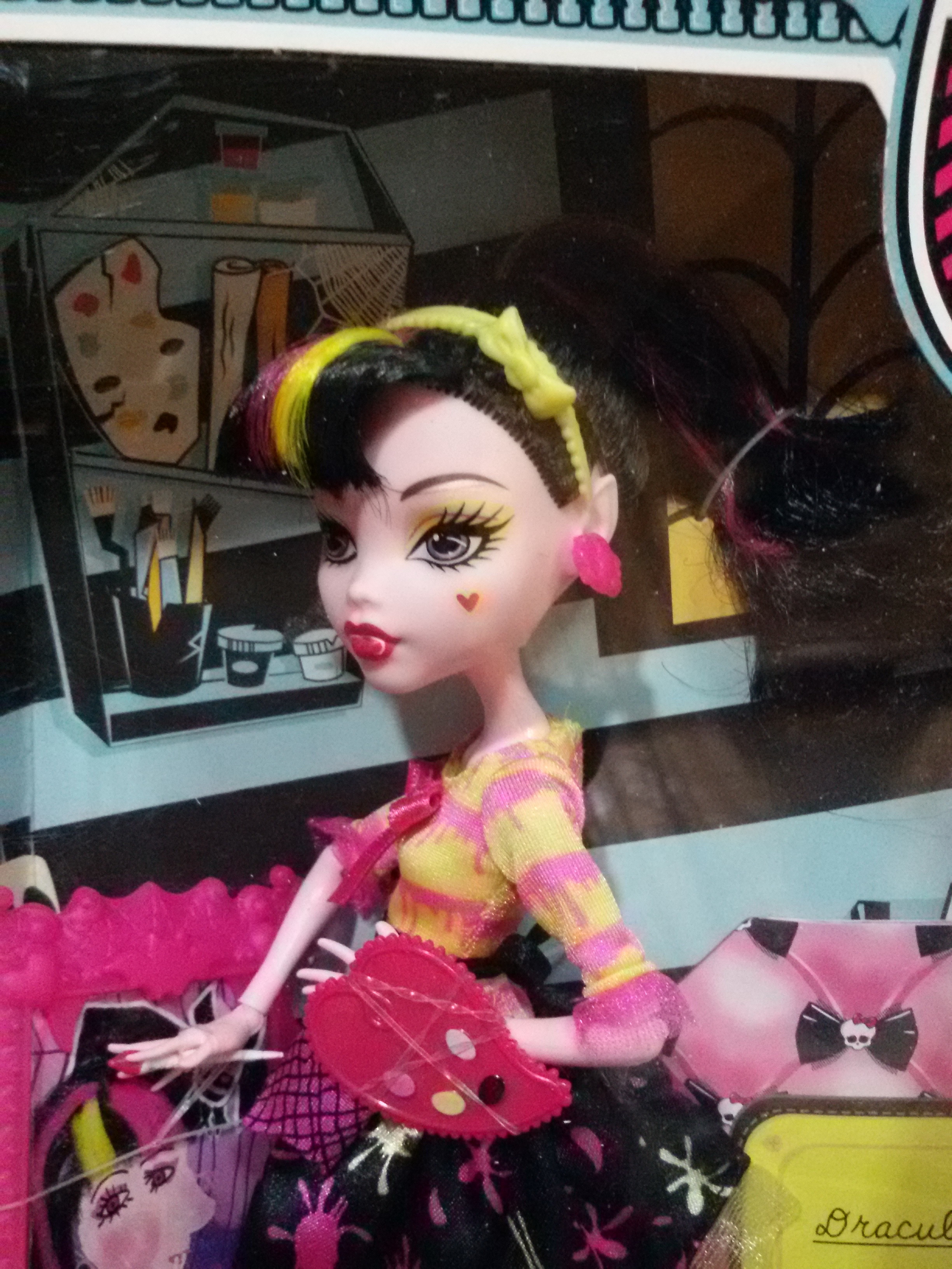 Monster High Art Class Draculaura Doll ตุ๊กตามอนส์เตอร์ไฮแท้ ของใหม่พร้อมส่งค่ะ