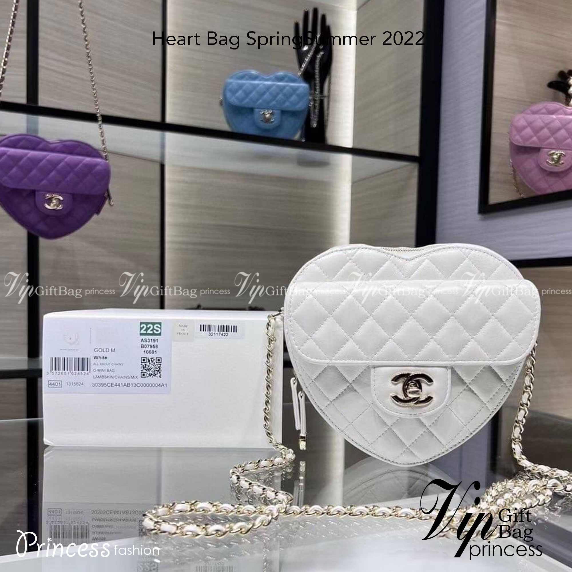 CHANEL Heart Bag 2022 SpringSummer Crossbody สวยมาก มงลงมาก!! กระเป๋าสะพายสุดคิ้วท์ ที่ดีไซน์รูปทรงหัวใจไม่ซ้ำใคร น่ารักทุกสี น่าใช้ไปเลยแม่!!