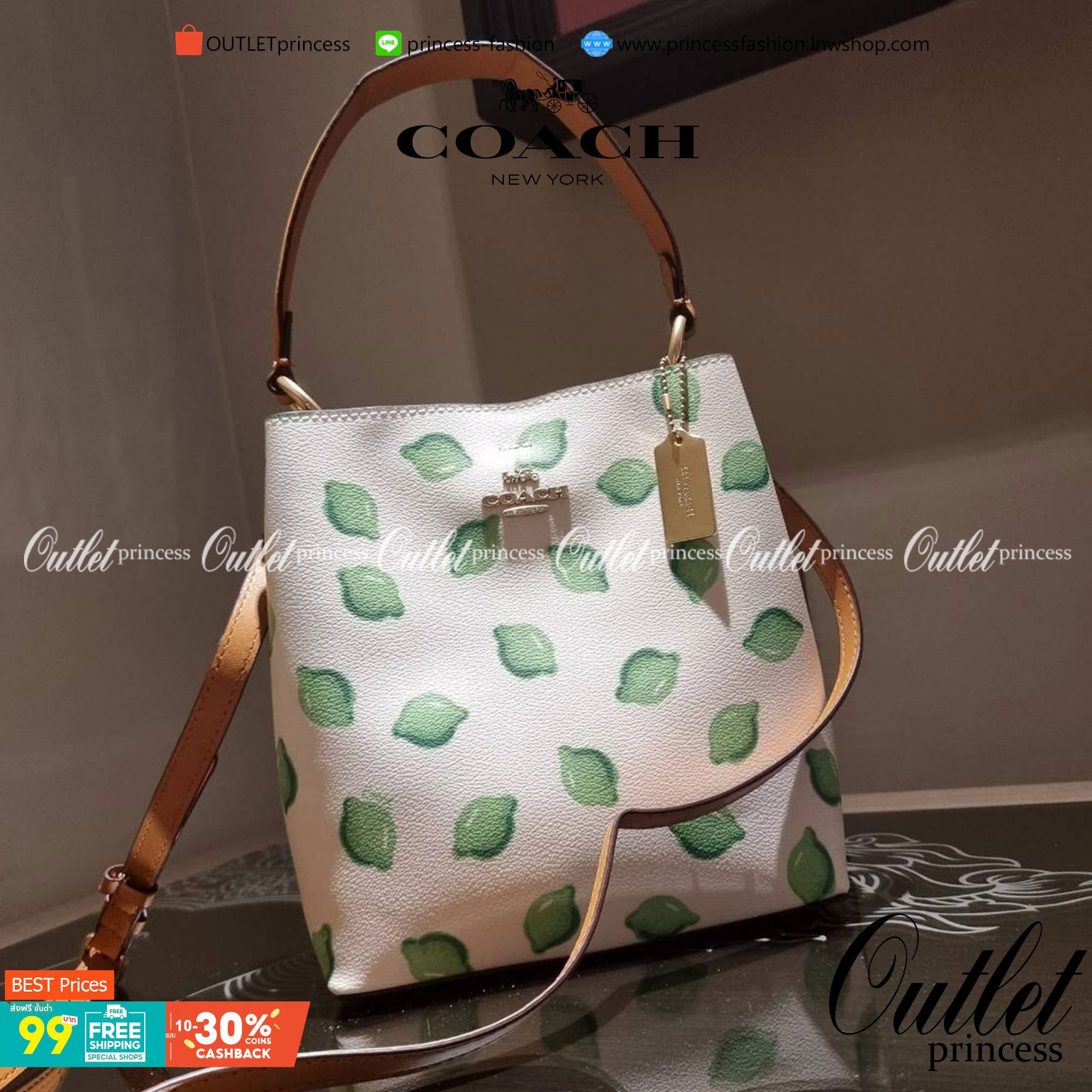OUTTLET 】COACH 1625 SMALL TOWN BUCKET BAG WITH LIME PRINT ต้อนรับปีใหม่ด้วยความสดใส กับรุ่นยอดนิยม กระเป๋าทรงบัคเก็ตไซส์เล็ก ดีไซน์ลวดลายจี๊ดจ๊าด น่าใช้จริงจัง วัสดุหนังแคนวาสเคลือบลาย สวยคมแซ่บมากๆ เปิด-ปิดด้วยกระดุมแม่เหล็กทั้ง 2 ฝั่ง ภายในเป็นช่องโล่ง 
