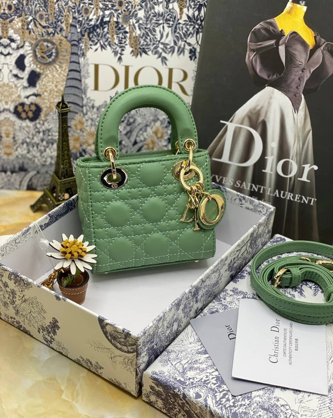 VIP 】หนังแท้ CHRISTIAN DIOR MICRO LADY DIOR BAG Cannage Lambskin