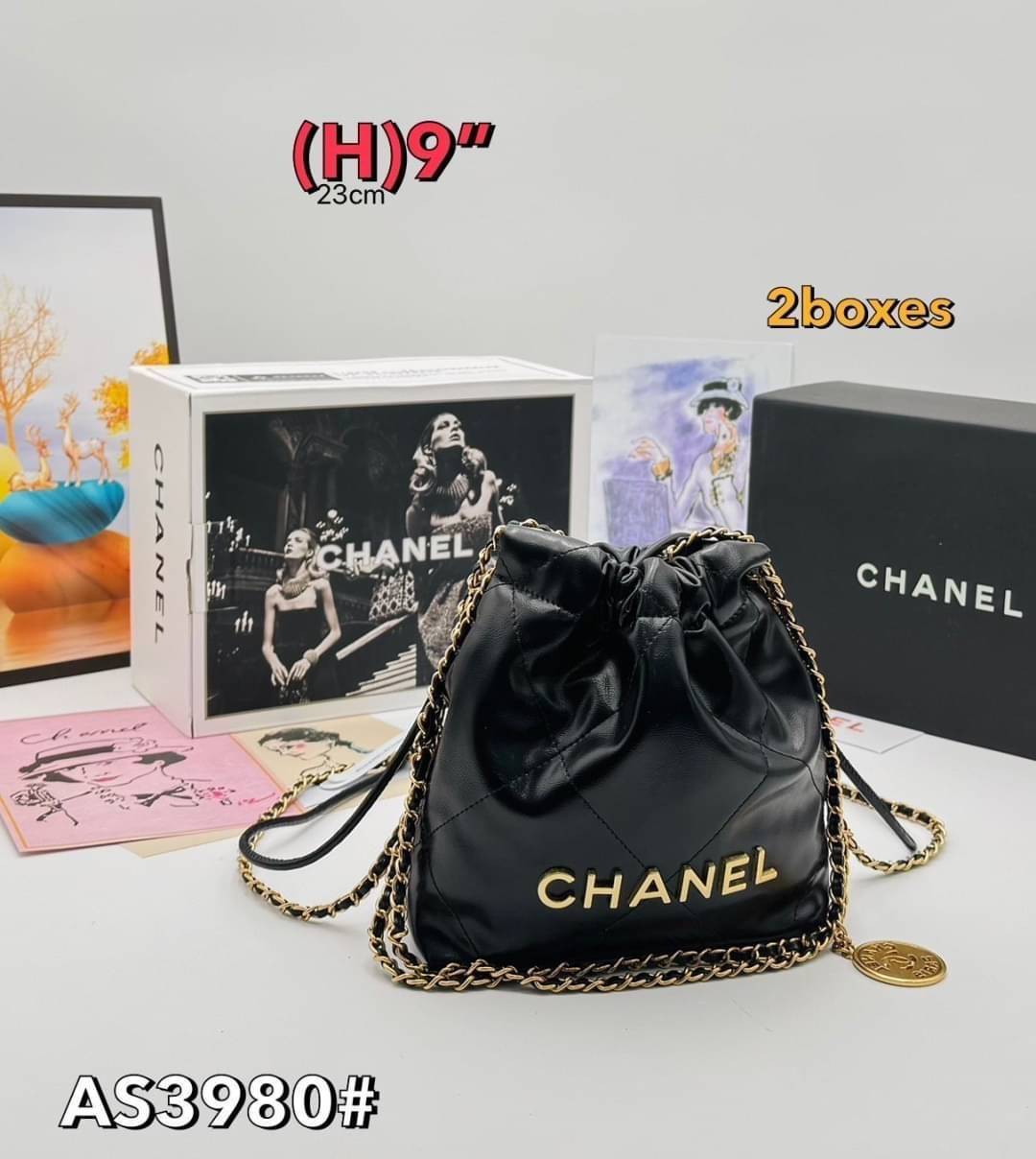 CHANEL 22 mini handbag กระเป๋าสะพายไซส์มินิ น่ารักน่าใช้ สวยเกินต้านที่สุดกับไอเท็มนี้ ที่สาวๆหรือใครๆก็ต้องมีแล้วค่า!! มาในไซส์มินิ น่ารักจริงจัง!! แค่เห็นก็หลงรัก