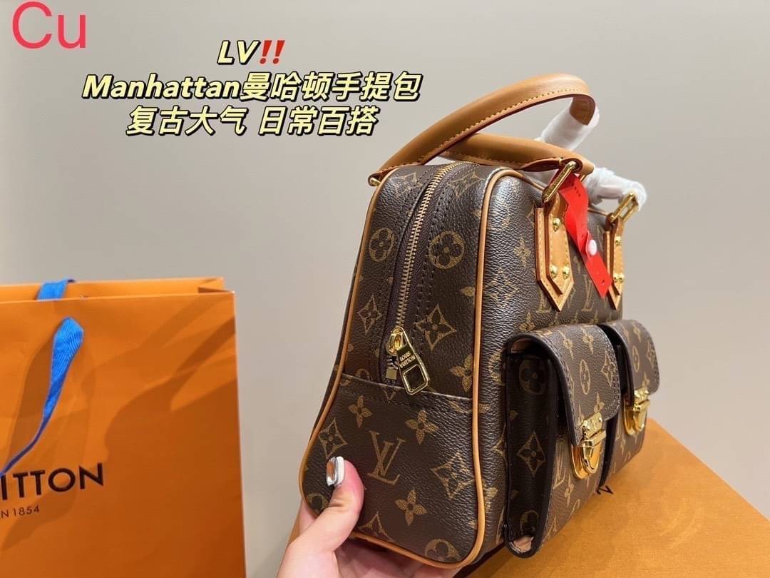 LV Manhattan Pm Monogram Handbag กระเป๋าถือทรงผู้ดี คลาสสิค สวยหรู ไซส์กำลังสวย ราคาแสนดี อัพเกรดลุคคุณนายคุณหนูแล้วหนึ่งกับไอเท็มนี้จ้า