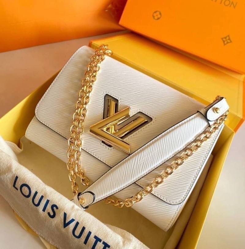 VIP 】หนังแท้ LOUIS VUITTON Epi Twist Shoulder Bag MM 4 สี พร้อมส่งที่ไทย