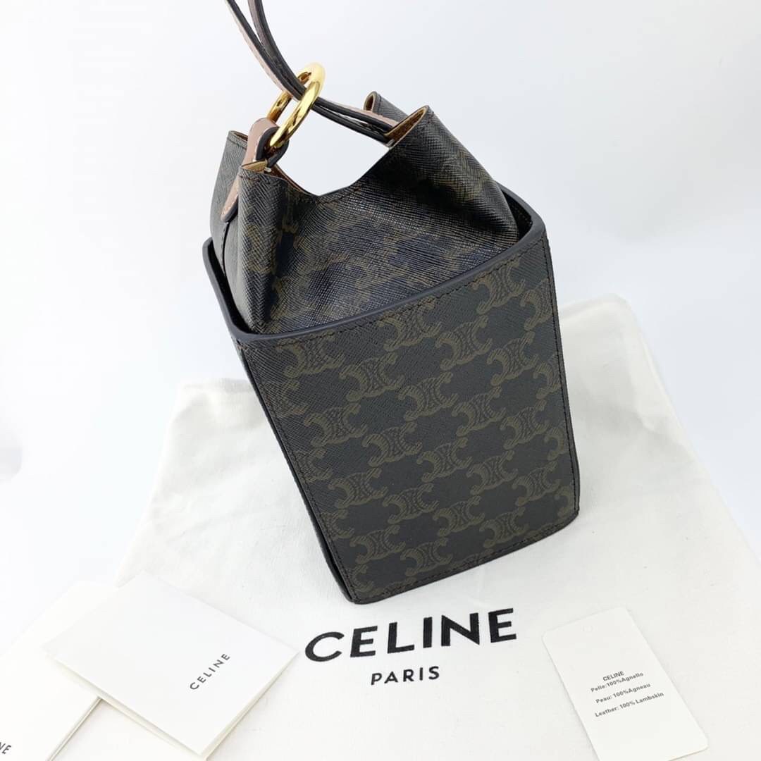 VIP 】หนังแท้ CELINE BOX CLASSIC HANDBAG หนังสวยอยู่ทรง สวยหรูที่สุด รูปทรงทันสมัยคลาสสิกมินิมอลมากค่ะ พร้อมส่งที่ไทยราคาสุดคุ้มห้ามพลาดค่ะ!