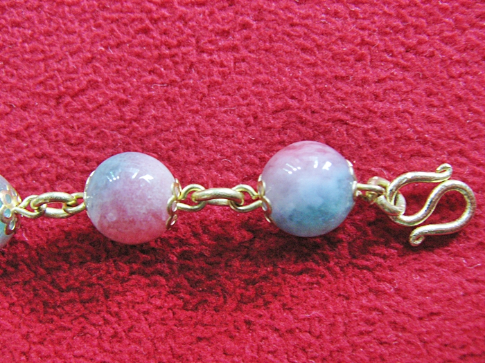 สร้อยข้อมือทองเหลืองหินหยกฮก ลก ซิ่ว(ร่ำรวย โชคลาภ อายุยืน)ค่ะ