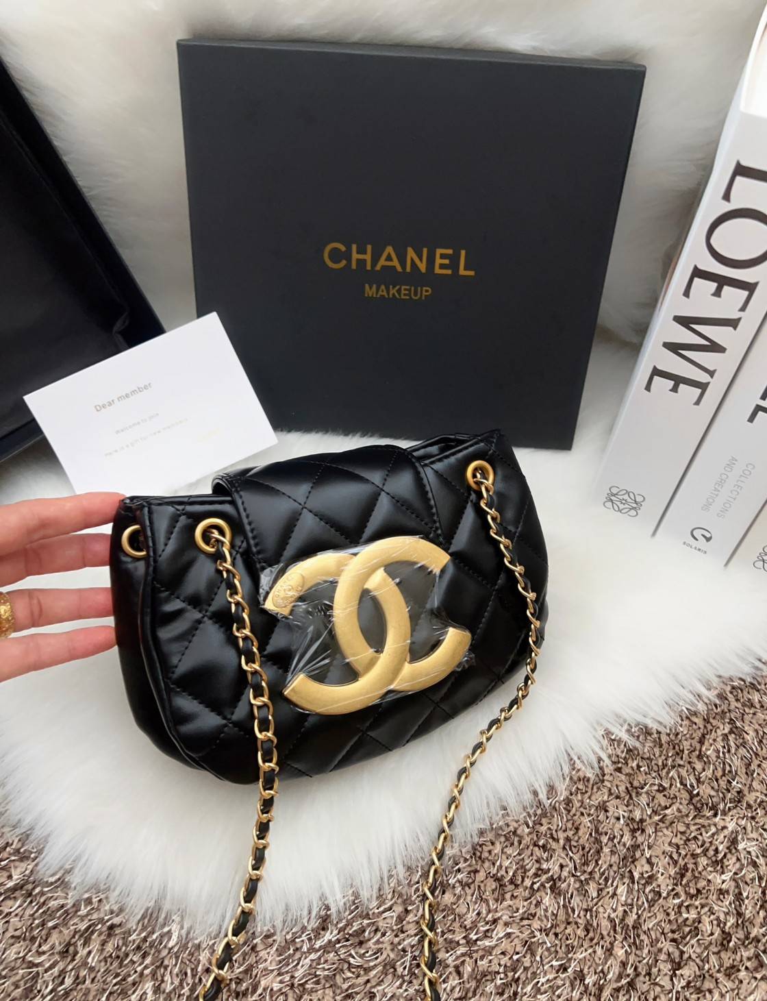 Chanel 24C bag / CHANEL WITH CHAIN / CHANEL Casual Style กระเป๋าสะพายหนังนิ่มลื่นเงาสวย Plain Leather Party Style Office Style เกรดออริ ใช้งานต่างประเทศได้