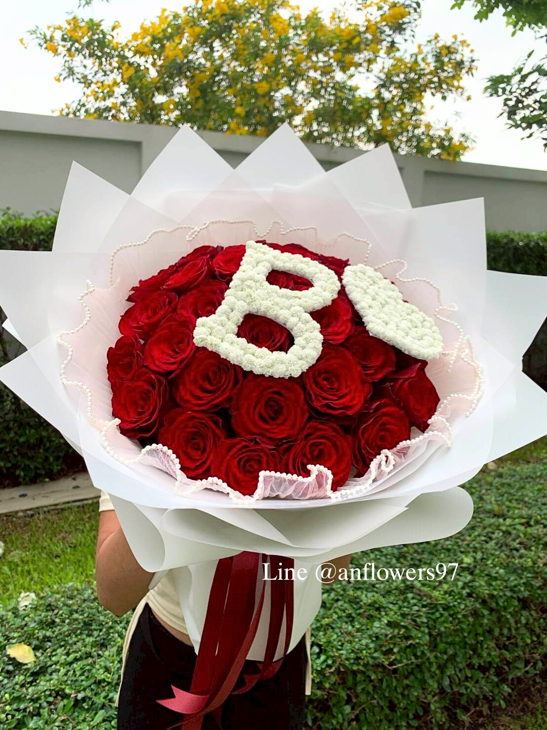 ช่อดอกไม้สด สั่งทำตัวอักษรได้ค่ะ