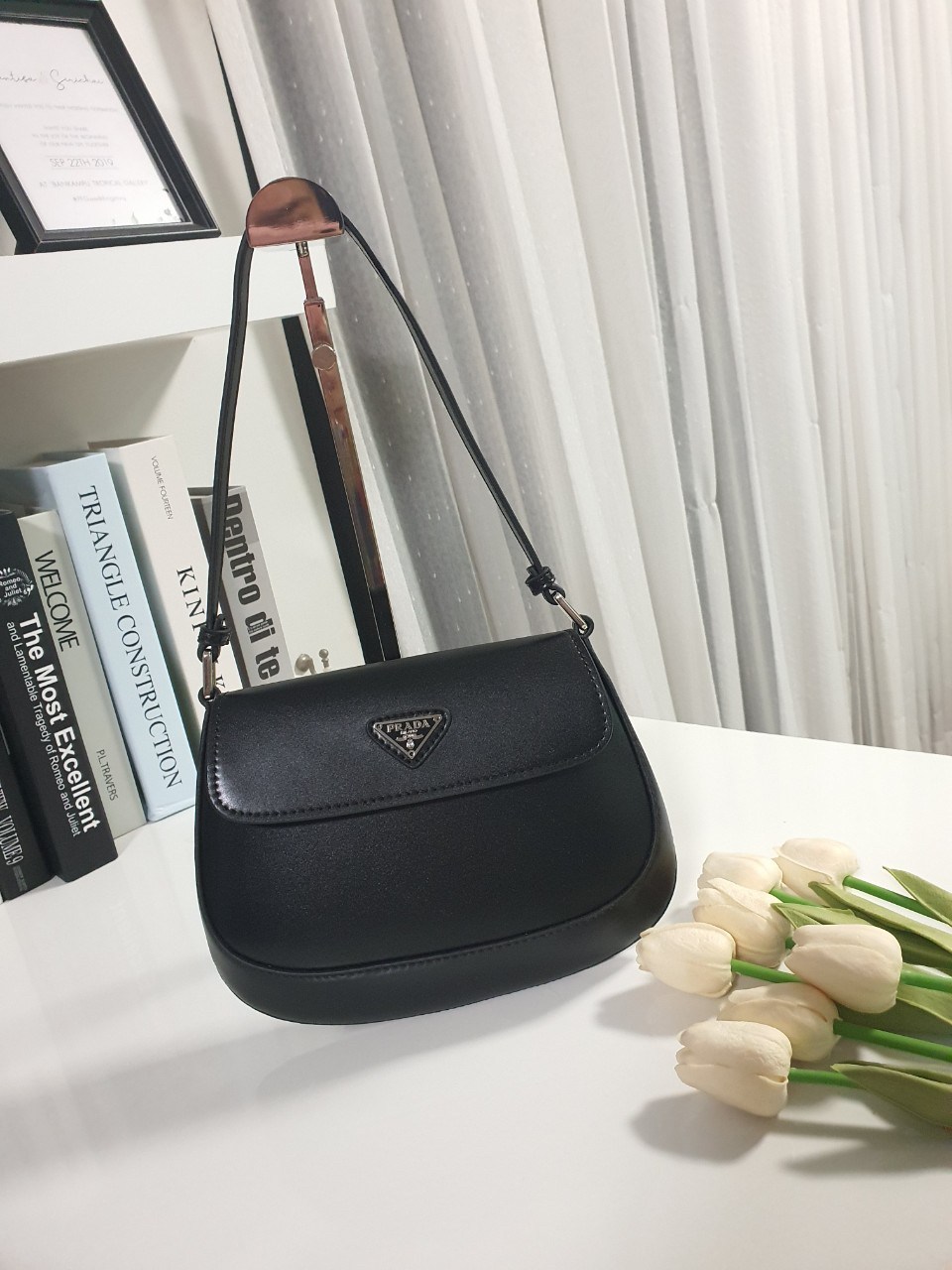 Prada งานพรีเมี่ยมกิ้ฟท์จากเคาเตอร์ต่างประเทศ PRADA CLEO BRUSHED LEATHER SHOULDER BAG WITH FLAP