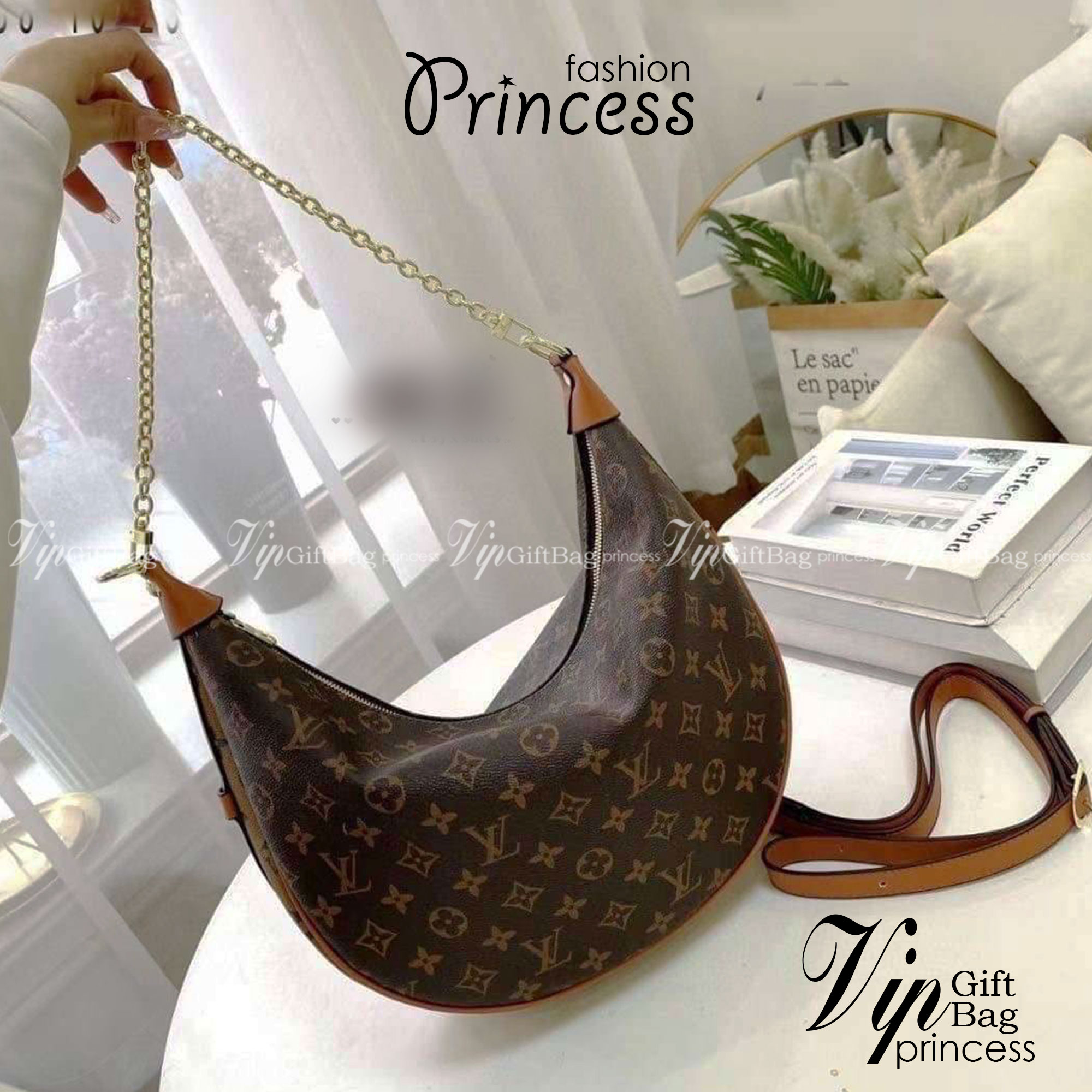 LV Loop Hobo Monogram Canvas - Handbags 11" สุดยอดเดอะเบสท์ไอเท็ม ต้องยกให้เลย กับกระเป๋าสะพายใบใหญ่ สวยหรู ดูแพงมาแต่ไกล ยังคงคลาสสิค ผู้ดี หรูหรา ขนาดกำลังพอดี ใส่โทรศัพท์ได้ทุกรุ่น วัสดุหนังแคนวาสคุณภาพ ด้านหน้ามีช่องซิปแยก สายสะพายมีมาให้ถึง 2 แบ