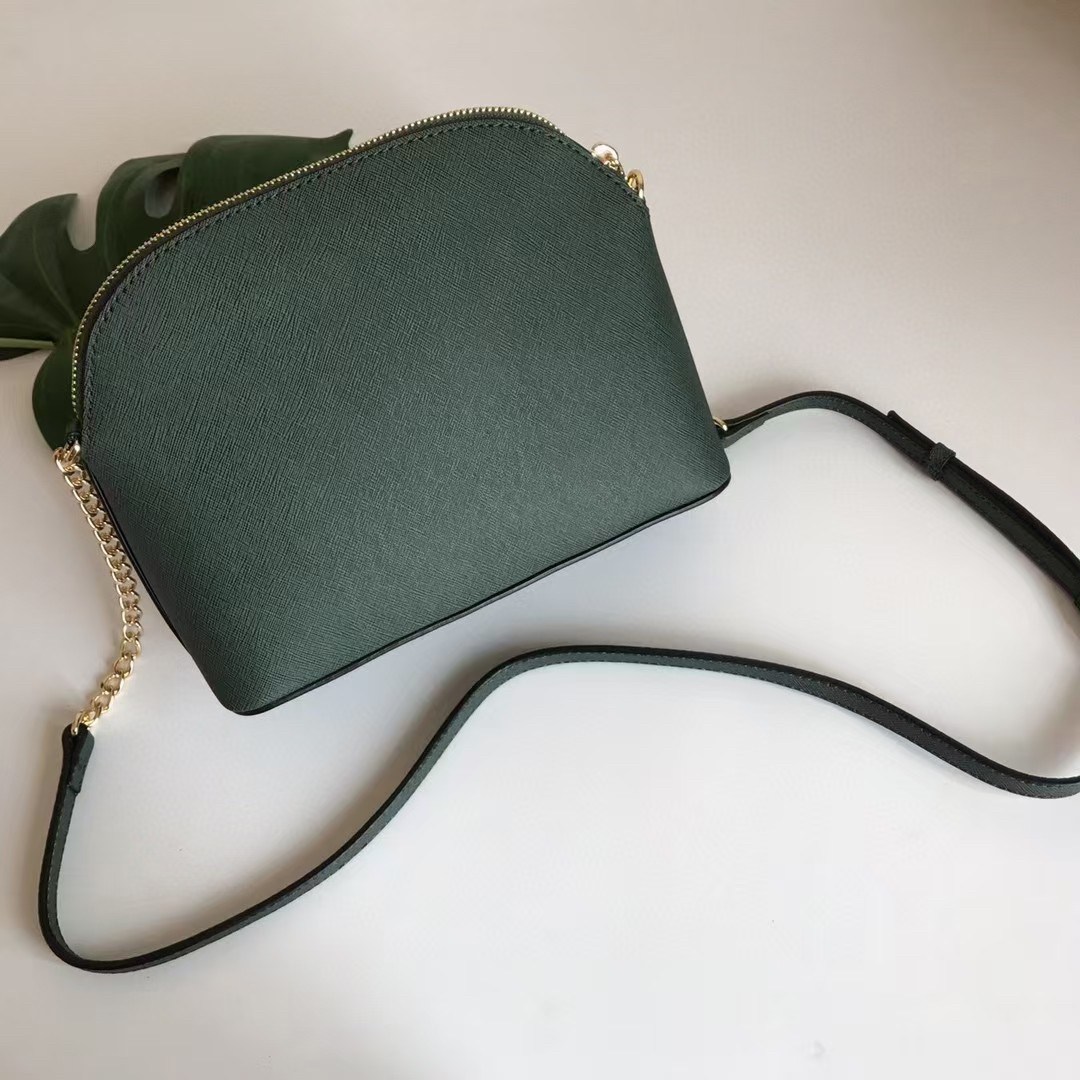 MICHEAL KORS CROSSBODY BAG กระเป๋าสะพายแบรนด์ดังทรงสุดฮิตหนัง SAFFIANO ทั้งใบ