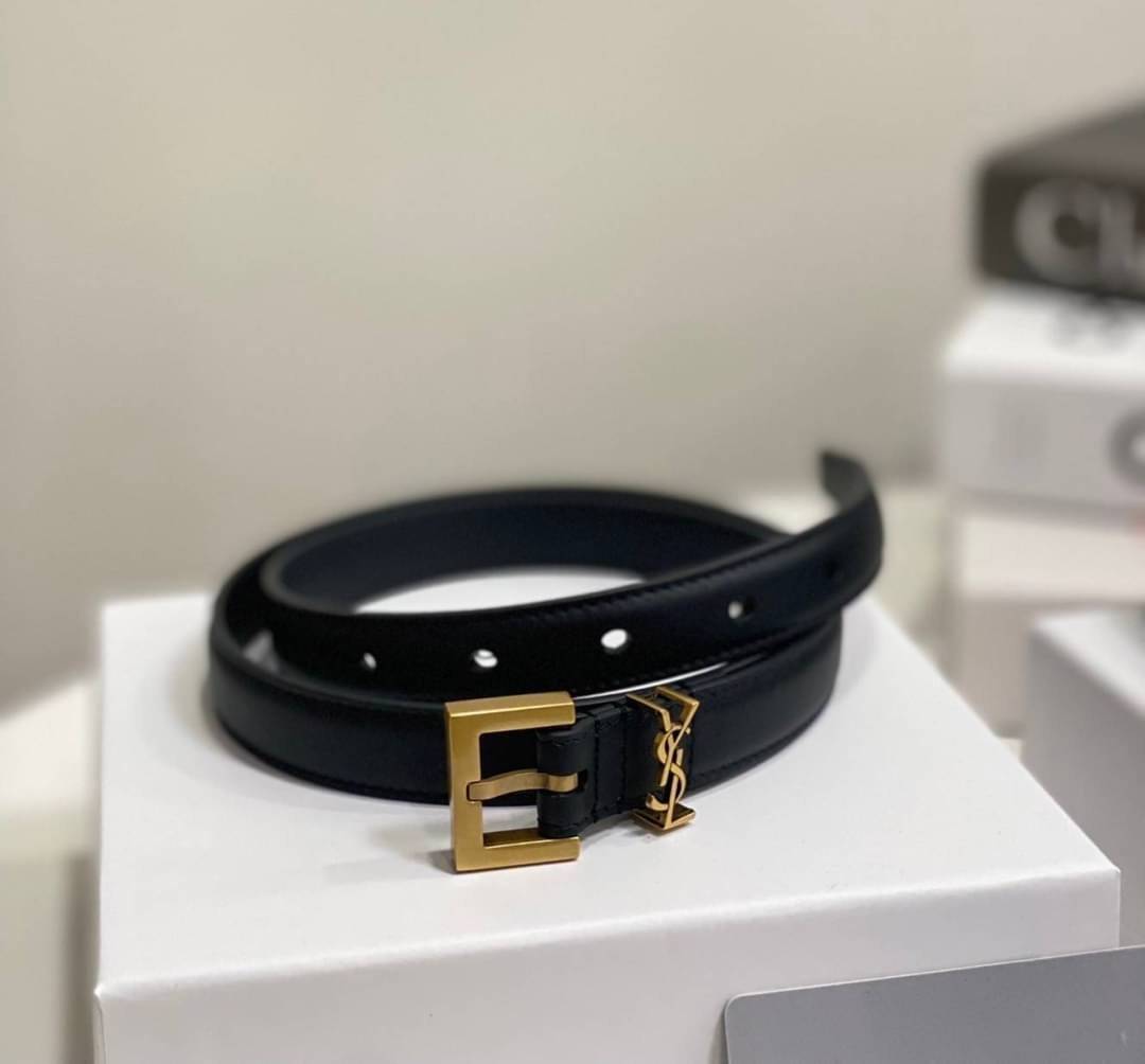 YSL Belt Black Leather เข็มขัดเกรดออริจินอลหนังแท้ พร้อมส่ง ภาพสินค้าถ่ายจากงานขายจริง ใช้งานต่างประเทศได้