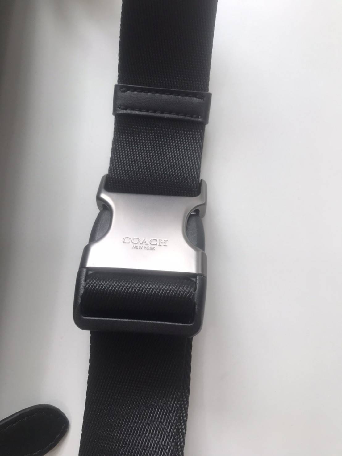 Coach F84711 Warren Mini Belt Bag In Signature Canvas กระเป๋าคาดอก คาดเอว ขนาดกำลังดี ใช้งานง่าย ใช้ได้ทั้งหญิงและชาย