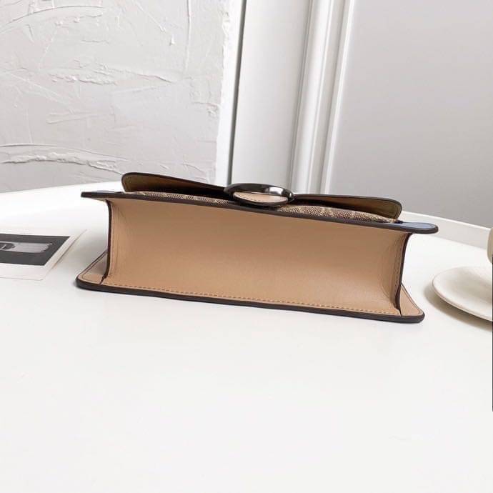 Coach Tabby Shoulder Bag 26 Polished pebble leather, suede and refined calf leather Inside zip and multifunction pockets