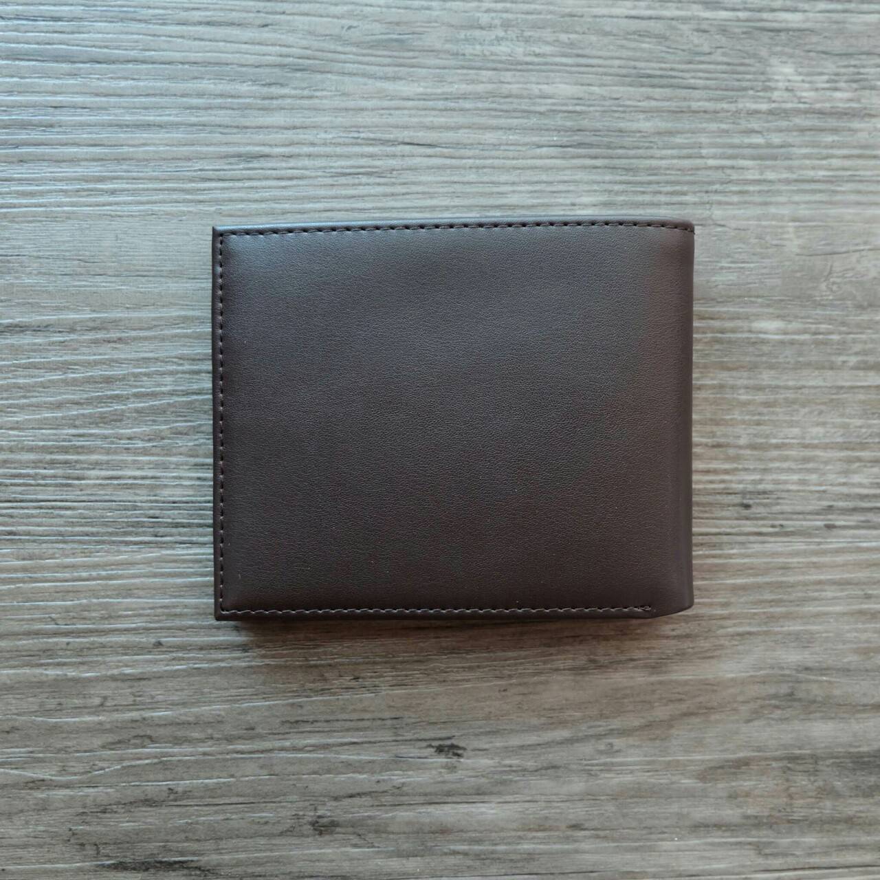 Calvin Klein Leather Credit Card Fold with Metal Clip Key Fob Set กระเป๋าสตางค์ใบสั้น Set สุดคุ้มมอบให้เป็นของขวัญหรือใช้เองก็แนะนำค่ะ