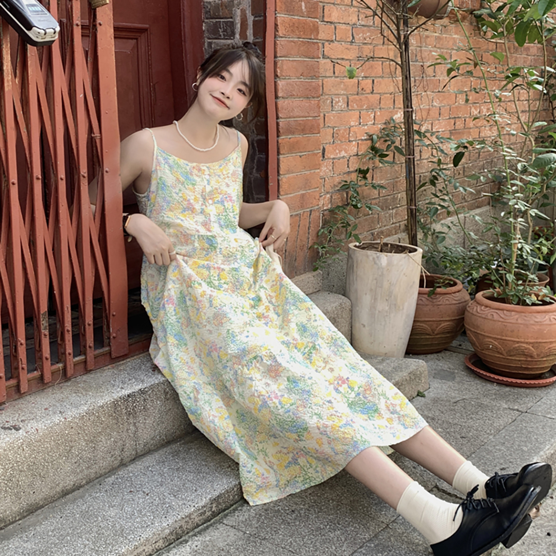 พร้อมส่ง 🪑🏮 Green sweety dress เดรสสายเดี่ยวตัวยาวพิมพ์ลายดอกสีหวาน (IN38118)