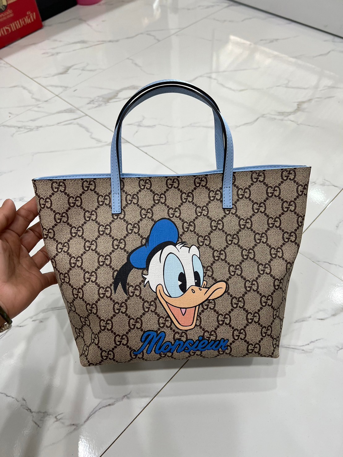 GUCCI Children's tote bag / Gucci kid tote / Gucci bag พร้อมส่งสต๊อกแน่น กับกระเป๋าโท้ทคิดท์ ไซส์น่ารักน่าใช้ ฮอตไม่หยุด เด็ดทุกดีไซน์ มีลายเข้าใหม่มากกว่าในรูปนะคะ **สินค้าเกรดออริจินอล 1:1 สลับแท้ งานสวยตามรูป ภาพถ่ายจากงานขายจริง ใช้งานต่างประเทศไ