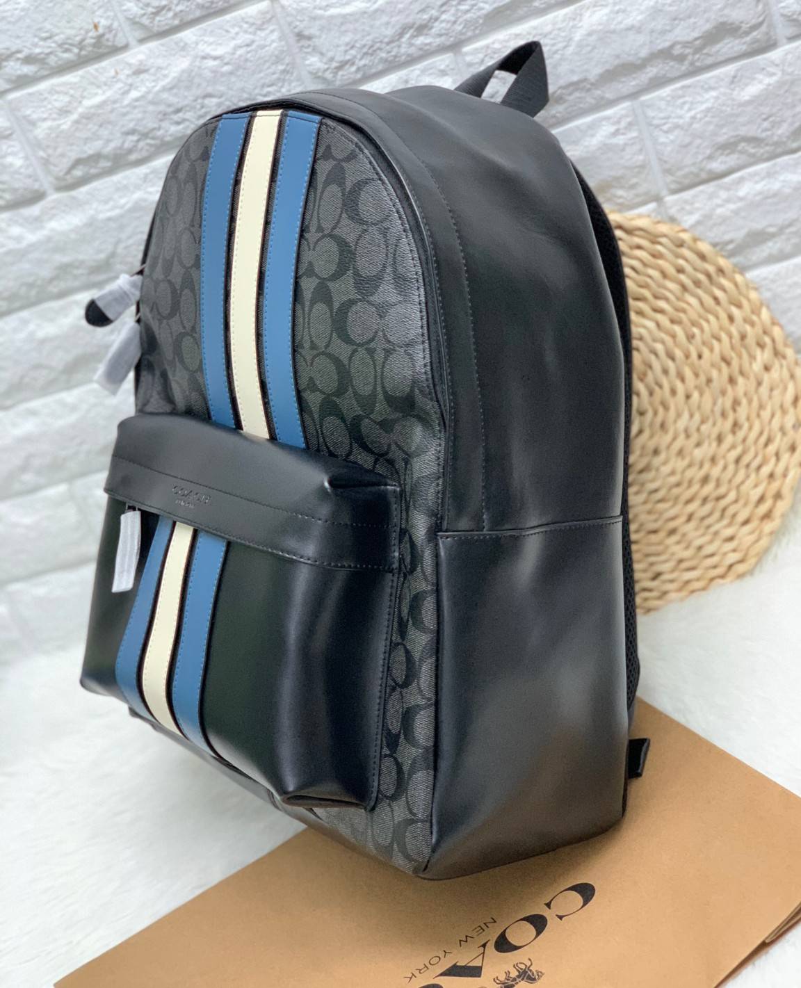 ของแท้ 100% COACH CHARLES BACKPACK IN SIGNATURE WITH VARSITY STRIP ((26066))