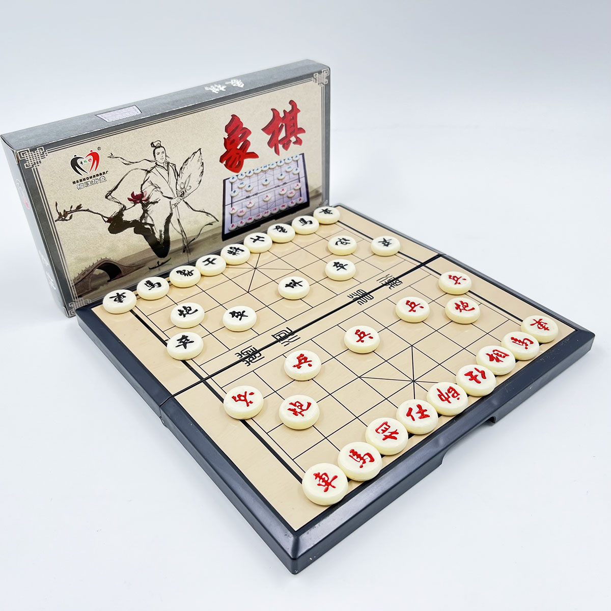 ชุดหมากรุกจีนแม่เหล็กพับได้ขนาดพกพาไซส์เล็ก 20.5x20.5cm.