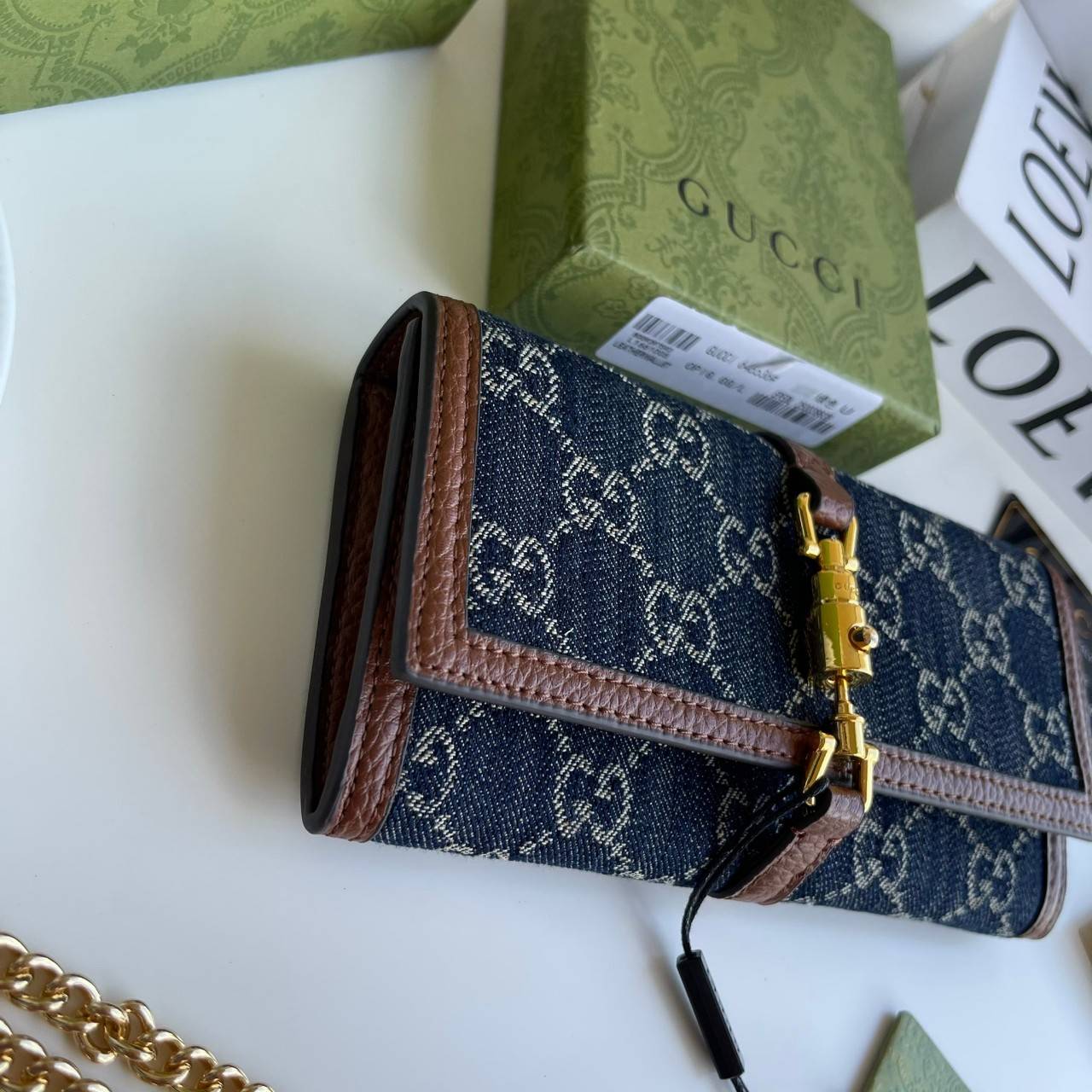 พรีเมี่ยมกิ๊ฟแท้ 100% 】GUCCI Jackie 1961 chain wallet กระเป๋าสตางค์ใบยาวพร้อมโซ่ทอง แบบใหม่สวยหรูมากค่ะ