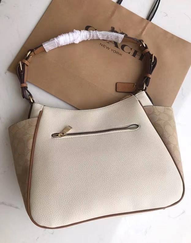 สินค้าออกใหม่ พร้อมคอลเลคชั่นสีใหม่ล่าสุดค่ะ! COACH RORI SHOULDER BAG ((C2855)) พร้อมส่งที่ไทย สวยก่อนใครแน่นอนค่ะ! กระเป๋าสะพายไหล่ หนังแท้ชั้นดีที่สุด หนังนิ่ม ทรงสวย หลงรักแน่นอนค่ะ😘